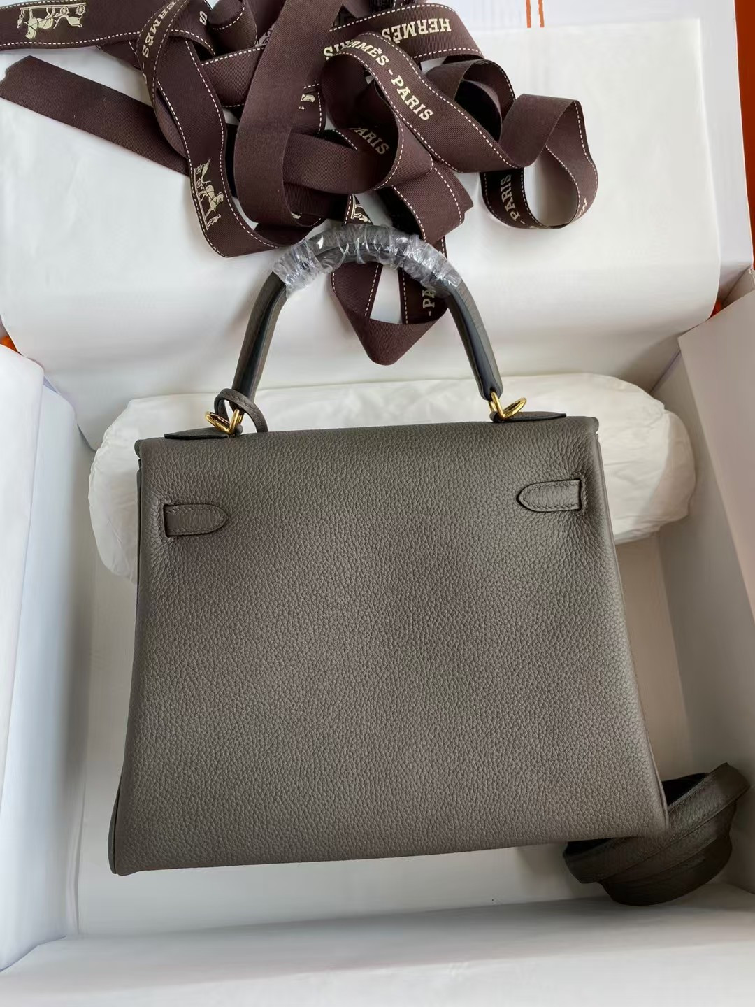 HERMÈS Kelly Gold-tone Hardware 25 28