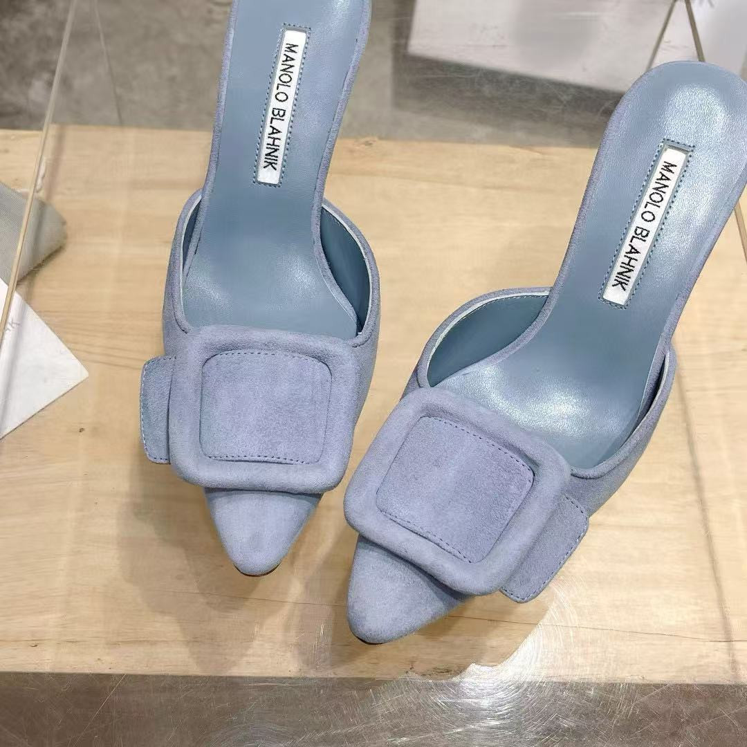 UA Manolo Blahnik Mules 7.5cm