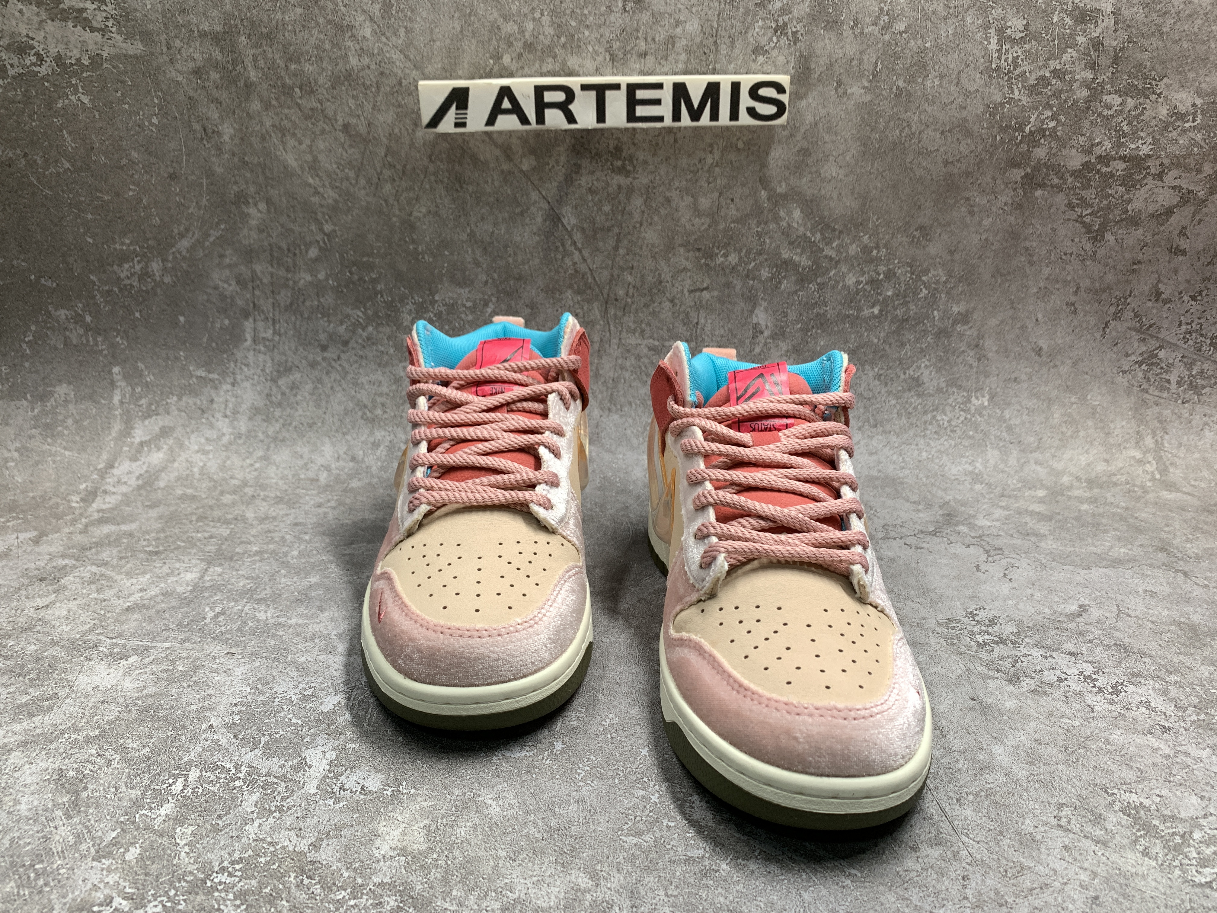 Nike Dunk Mid Social Status Free Lunch Strawberry Milk