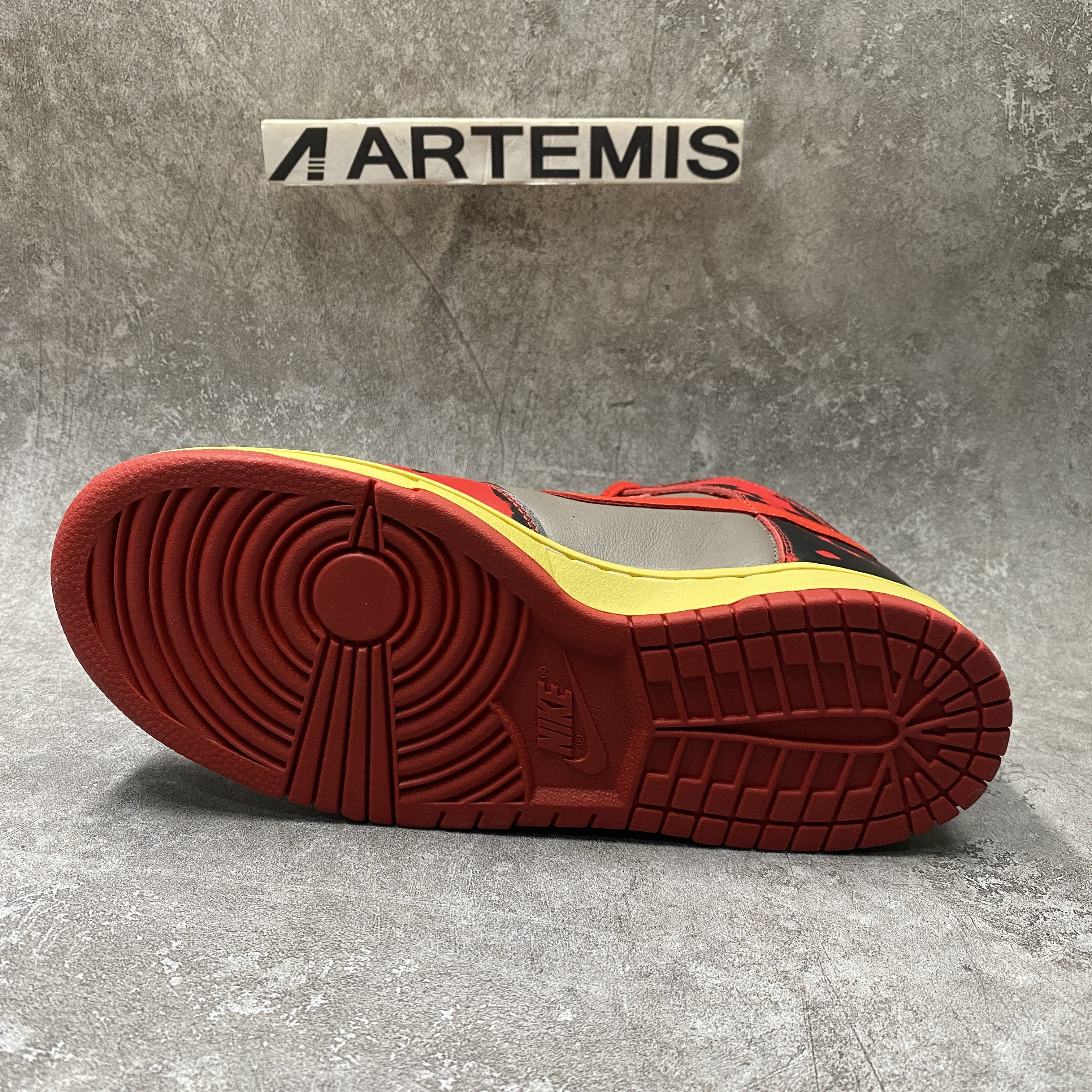 Nike Dunk High 1985 Red Acid Wash