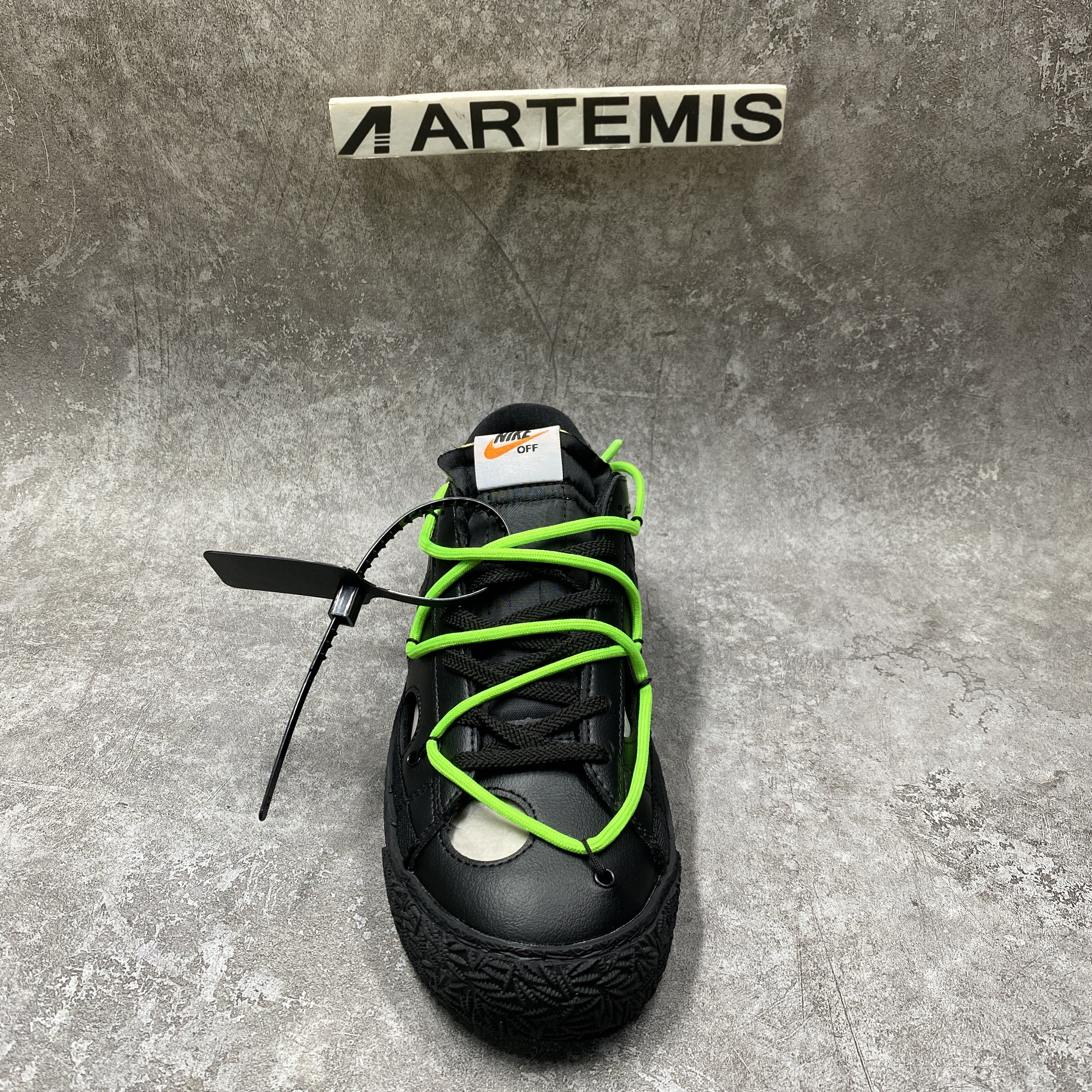 Off-White x Nike Blazer Low