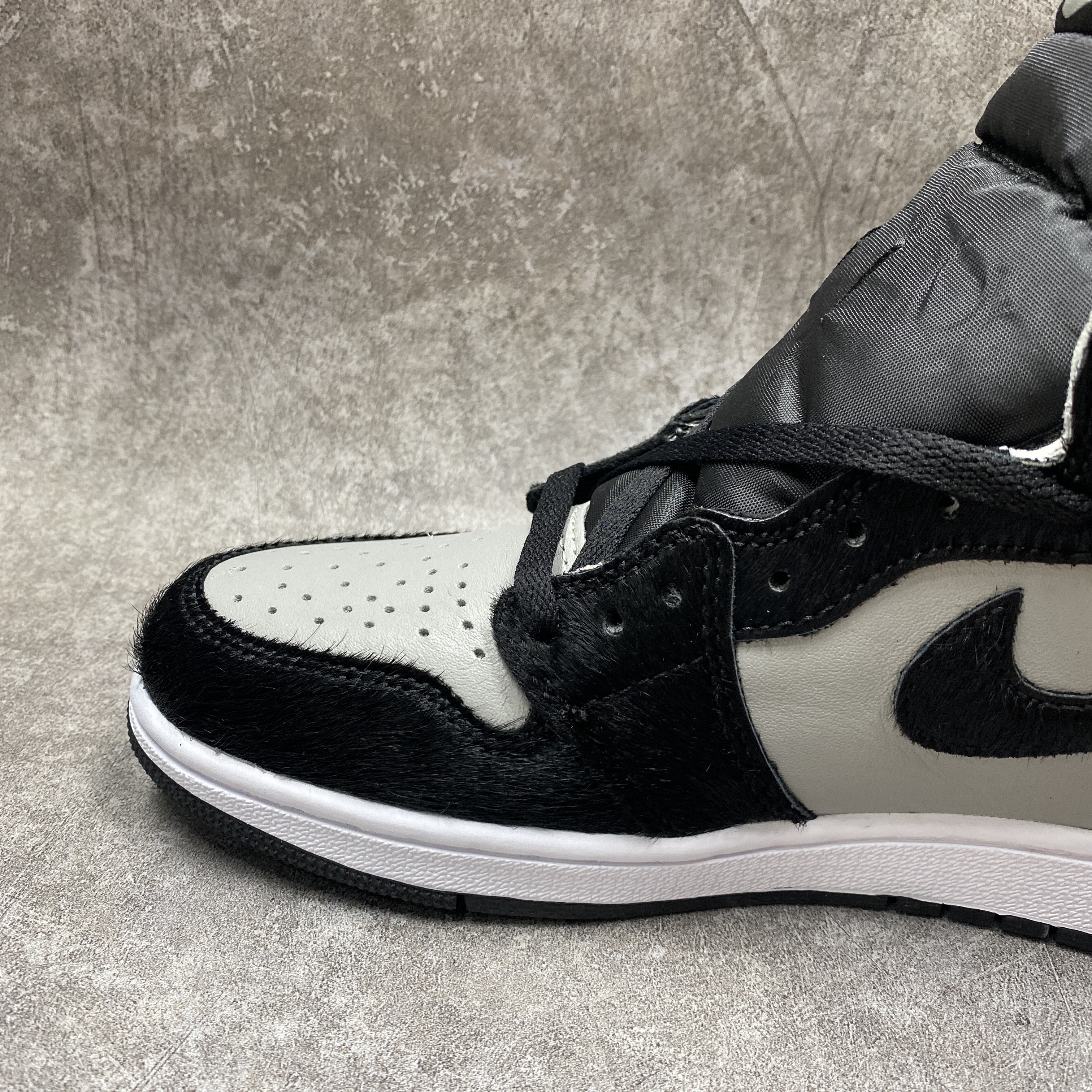 Airi Jordan 1 Retro High OG Twist 2.0