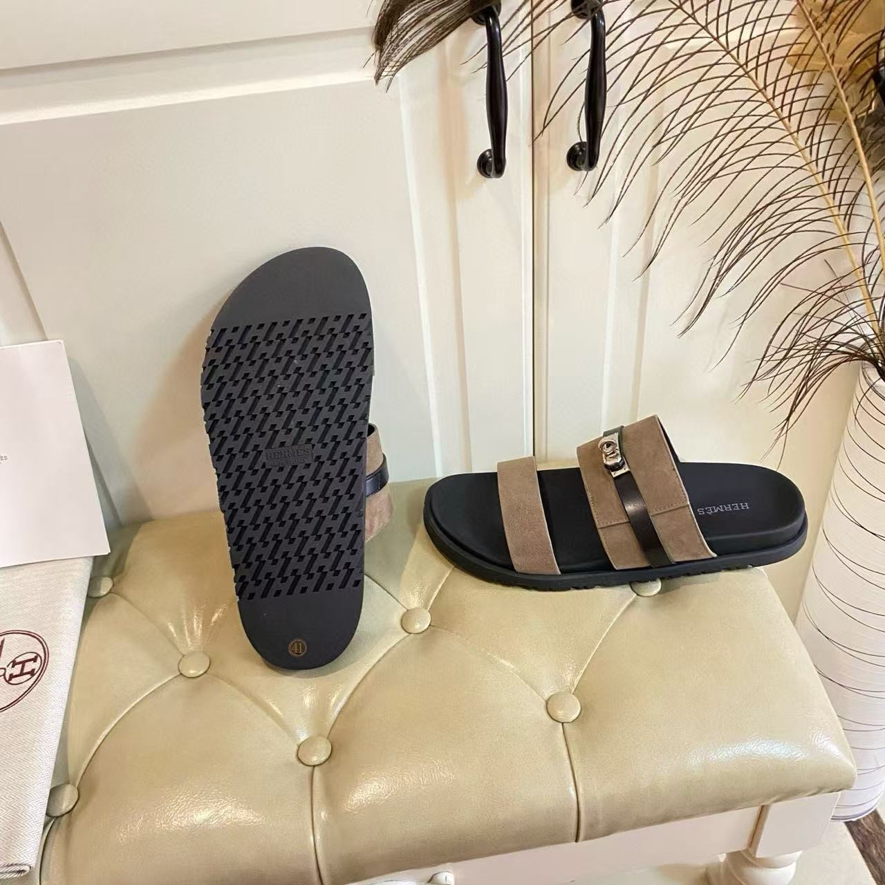 UA Hermès Jackson sandal