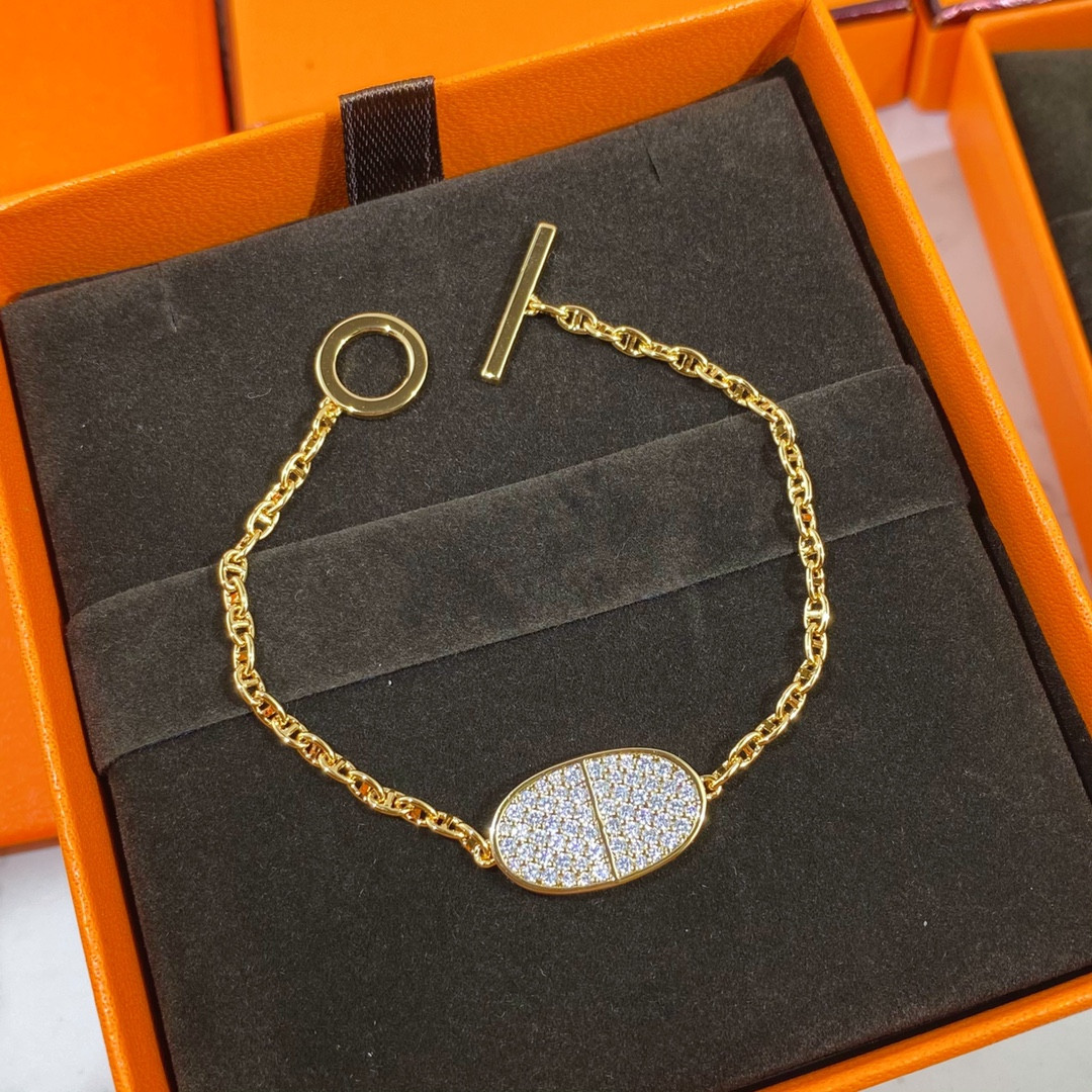 Hermès Round H Pendant Bracelet
