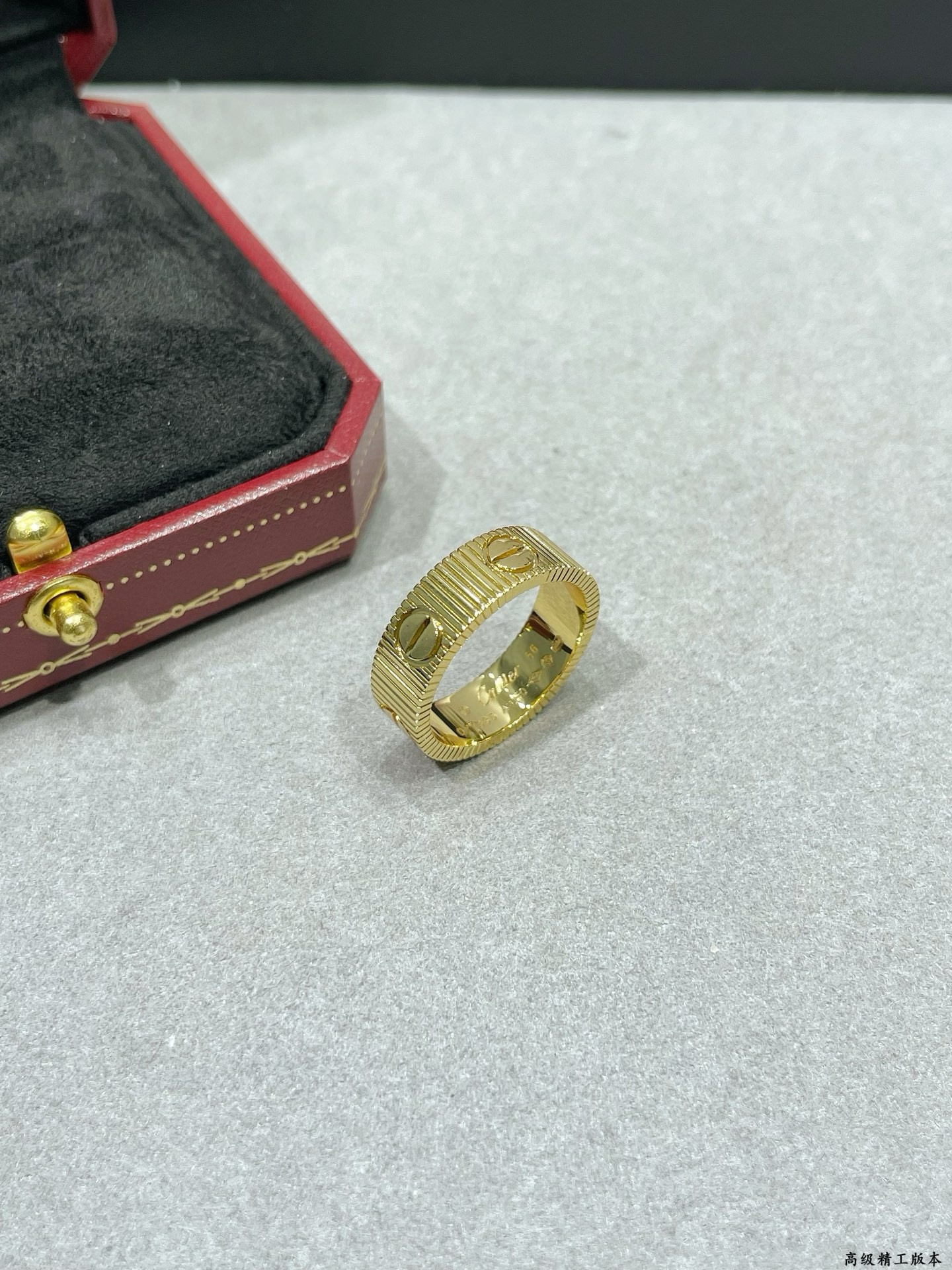 Ca*t*er love ring