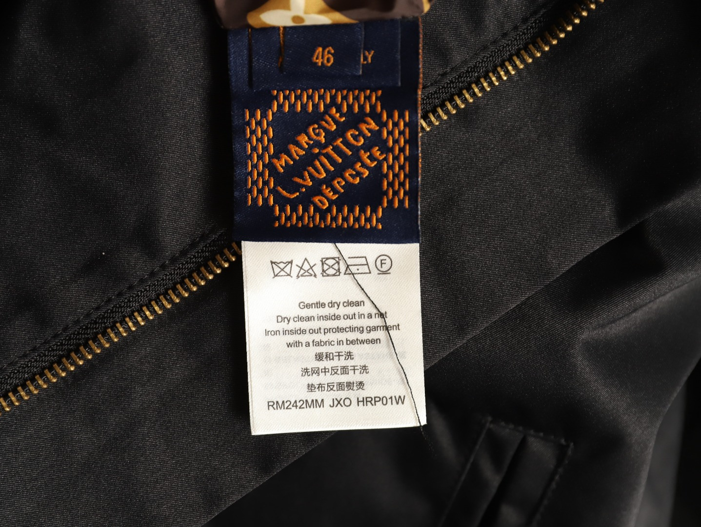 l0*is V*t0n jacket