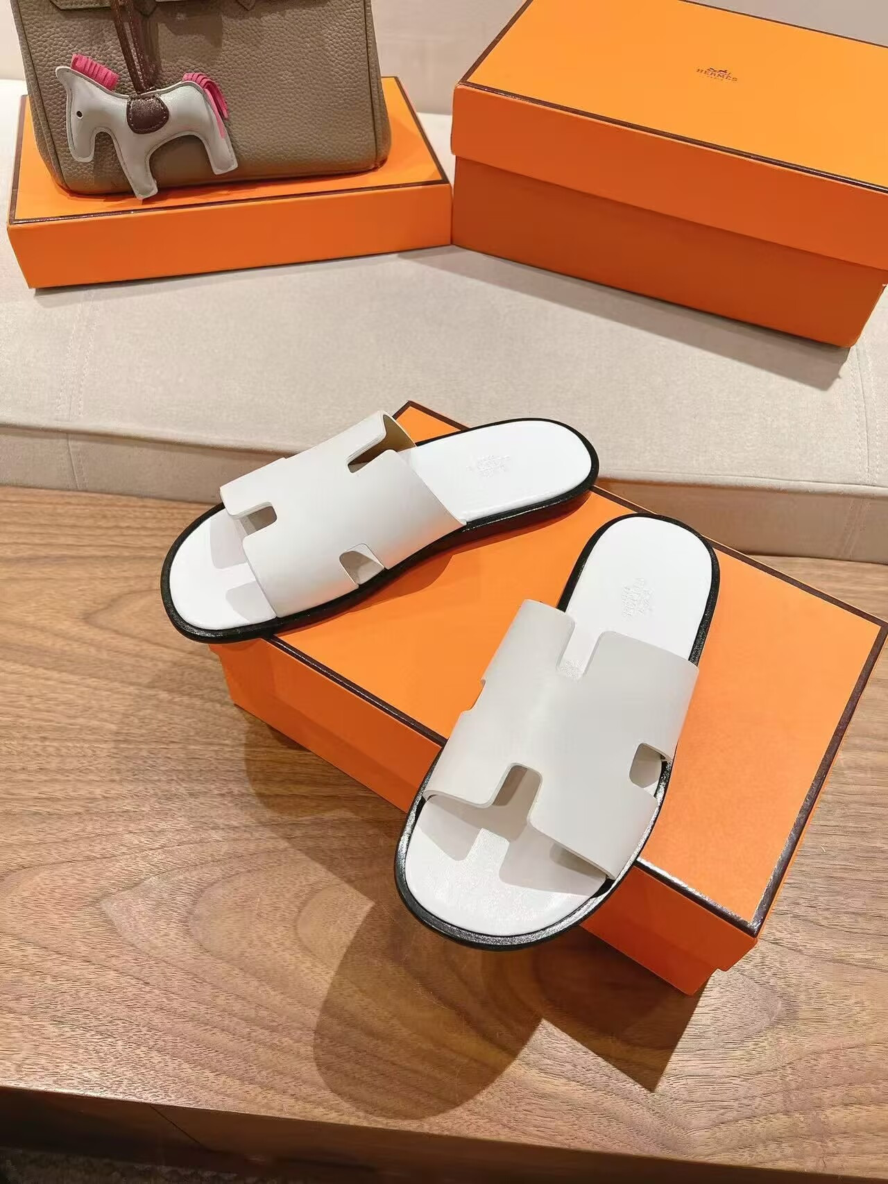 UA Hermès Izmir sandal