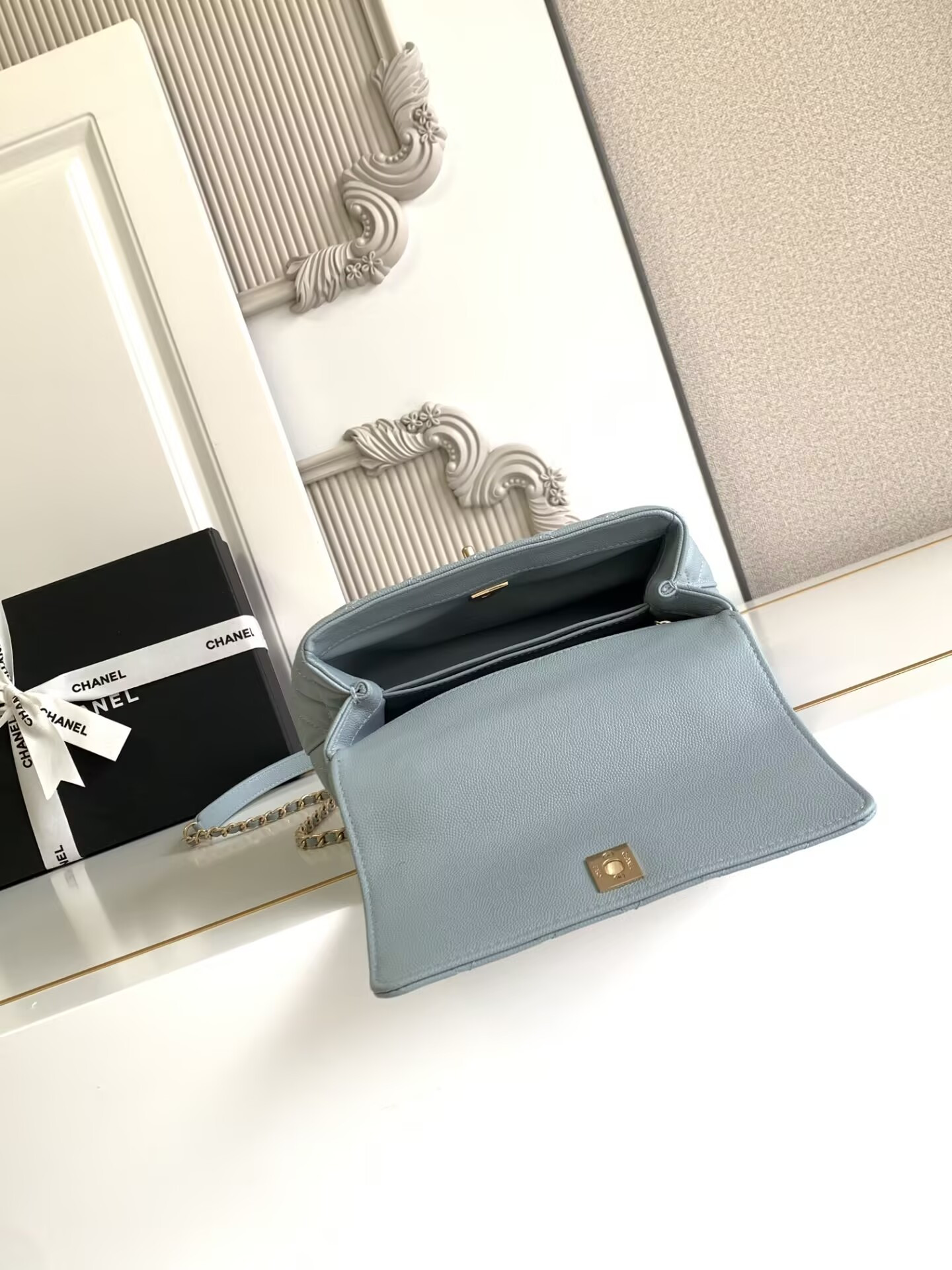 Ch*el coco handle bag 23cm