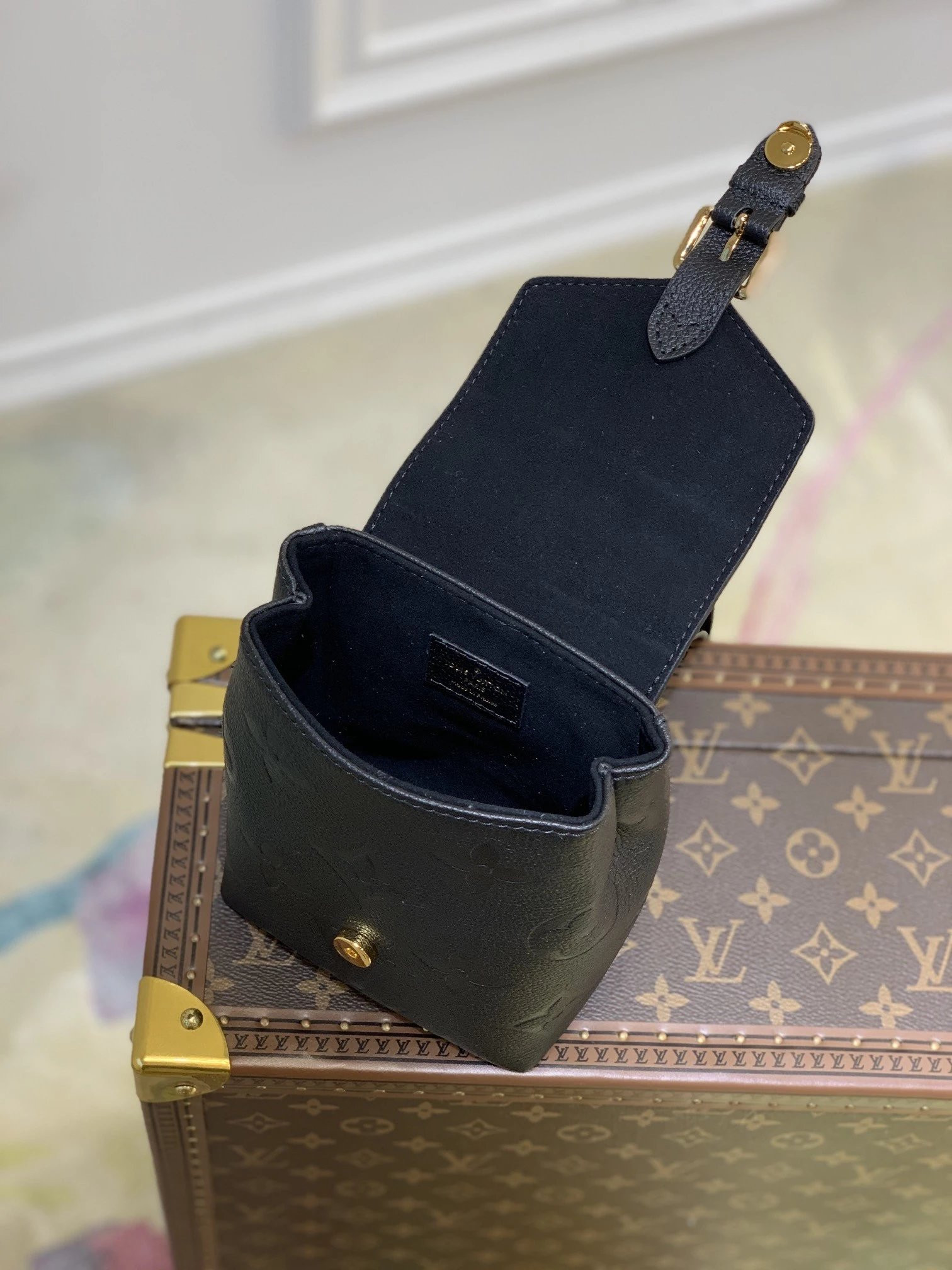 LV TINY BACKPACK M80659
