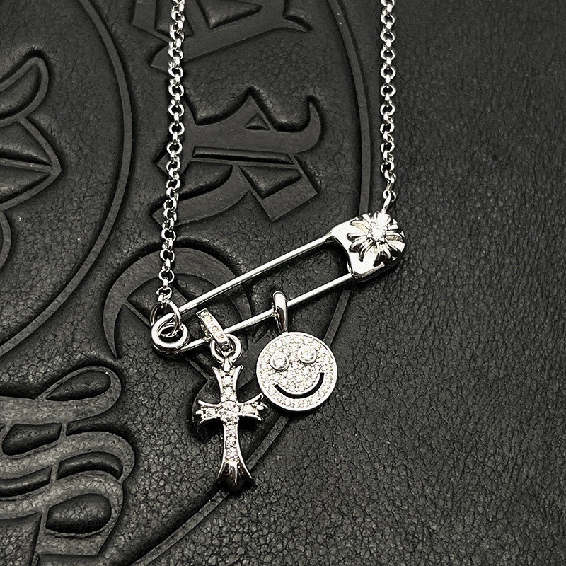 ch**me he**ts smiley F**e small cross necklace (chain length 45+5cm)