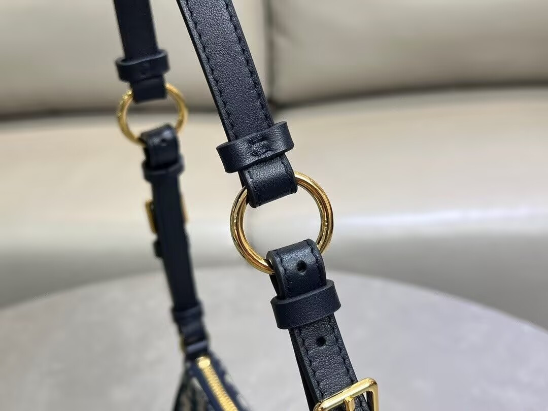 D*or 30 montaigne wanderlust mini bag blue D*or oblique jacquard and smooth calfskin 26x12x7cm