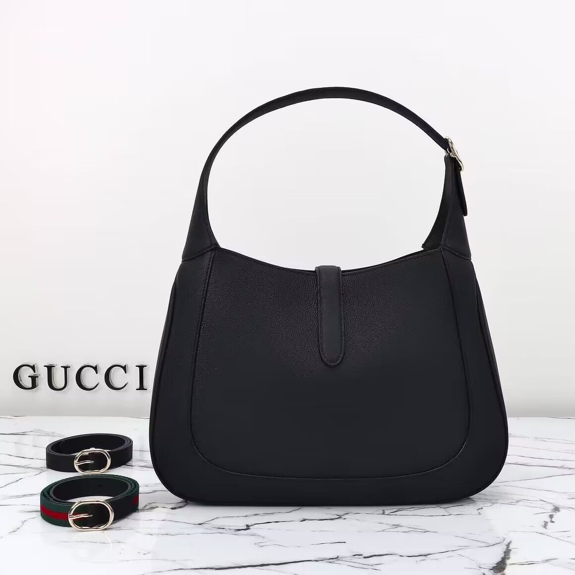 G*u*i jackie medium shoulder bag 35x32x5.5 cm