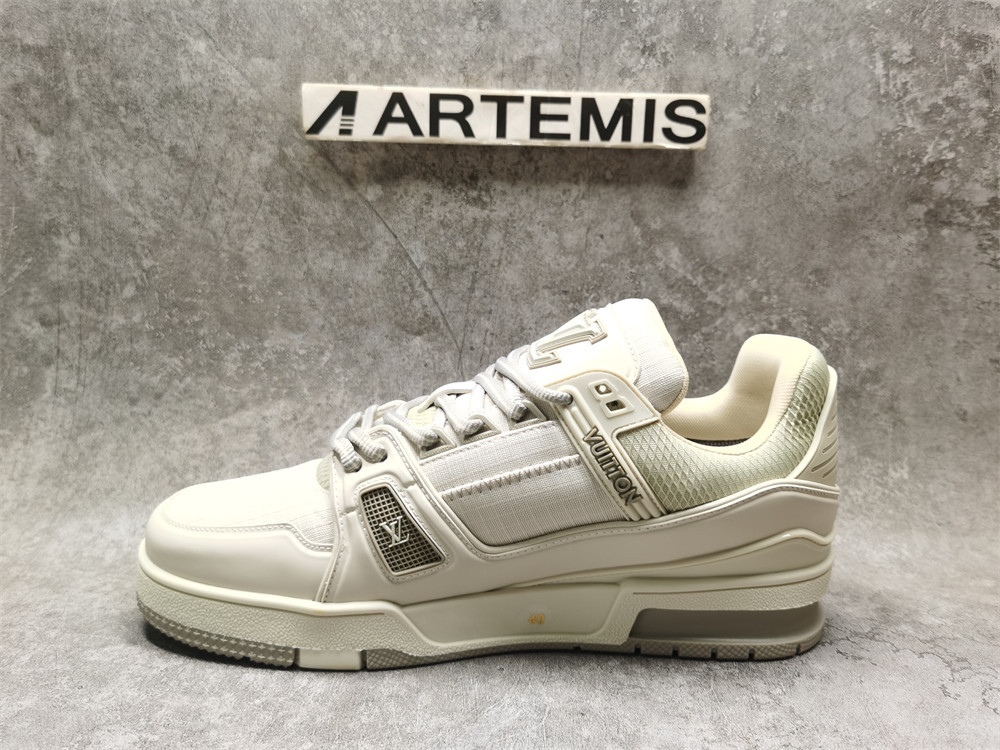 UA LV Trainer Sneaker