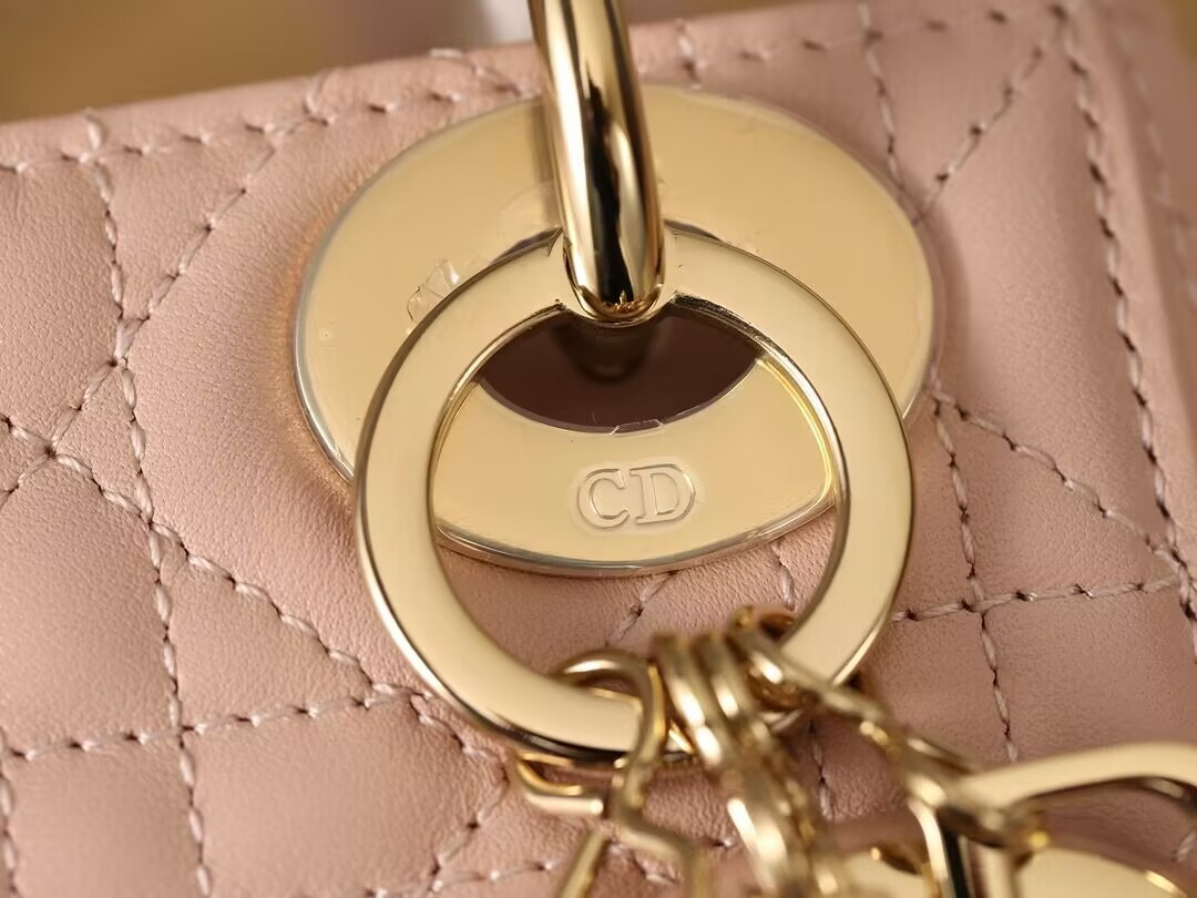 D*or classic lady 17×7×15cm