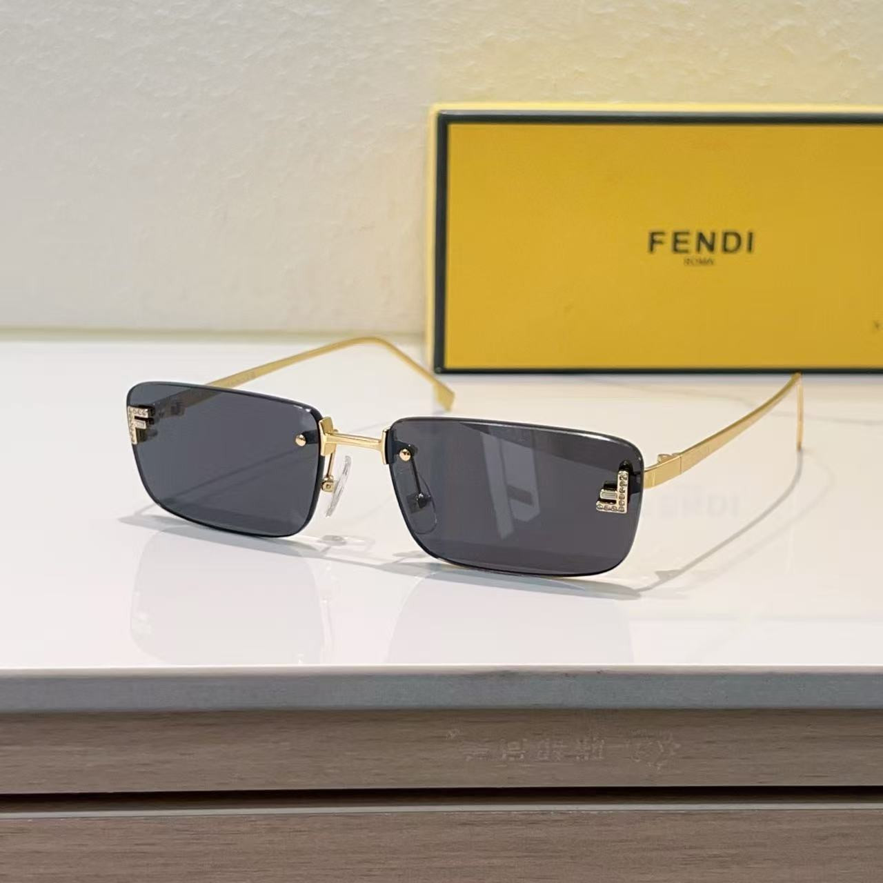 F**di glasses fe4172us