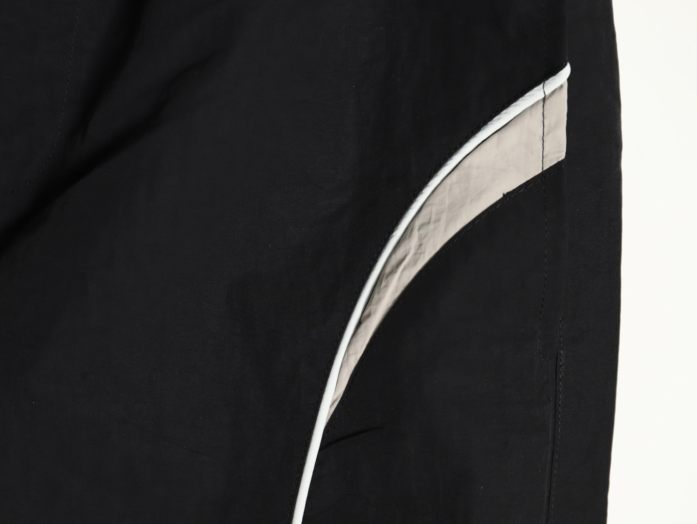 Ba*len*cia*ga shorts