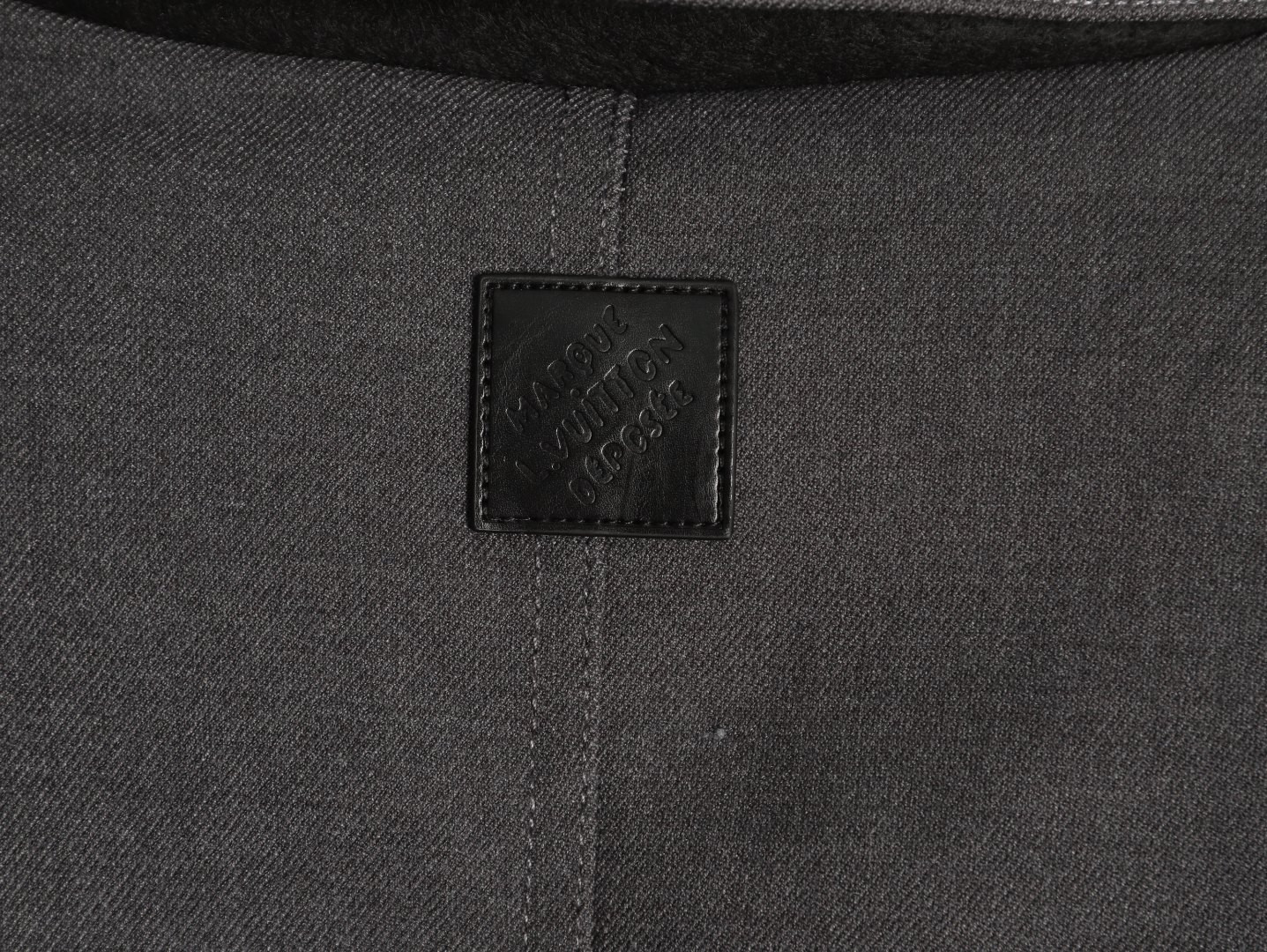 l0*is V*t0n lv 26ss coats suit