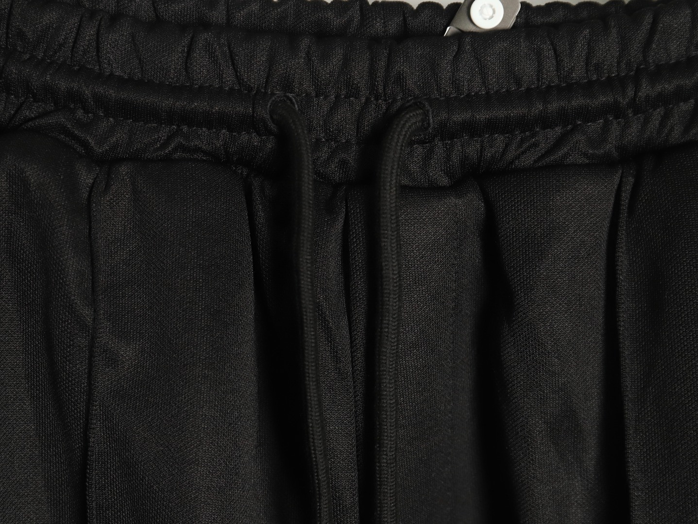 G*u*i 24fw pants suit