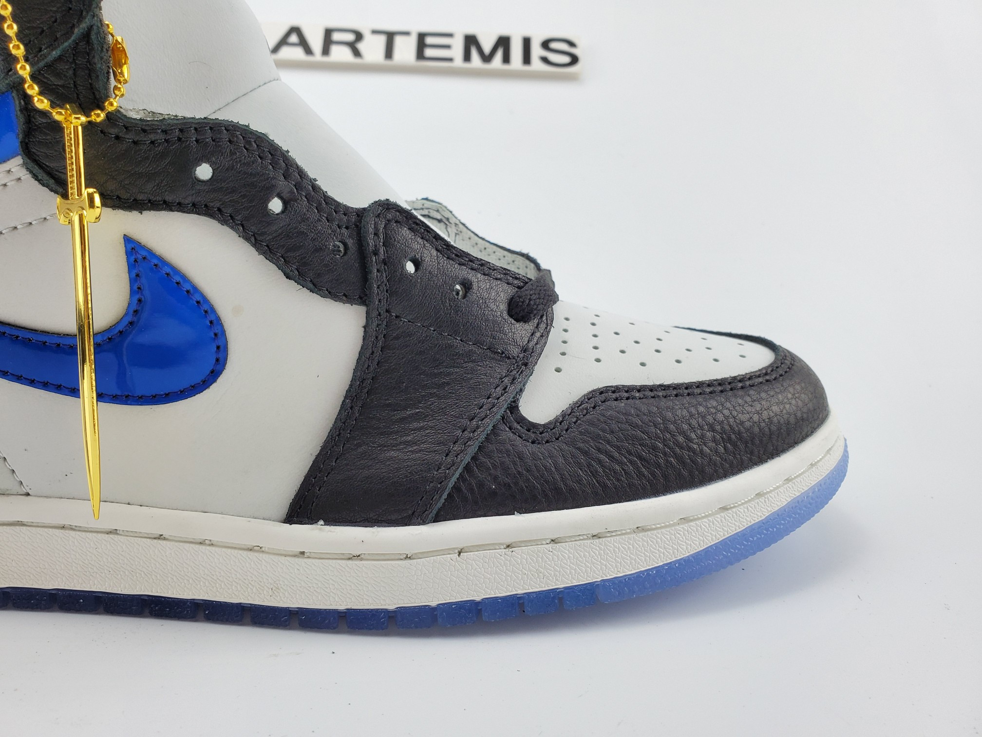 Air Jordan 1 Retro High Millad Mesriani OG NRG