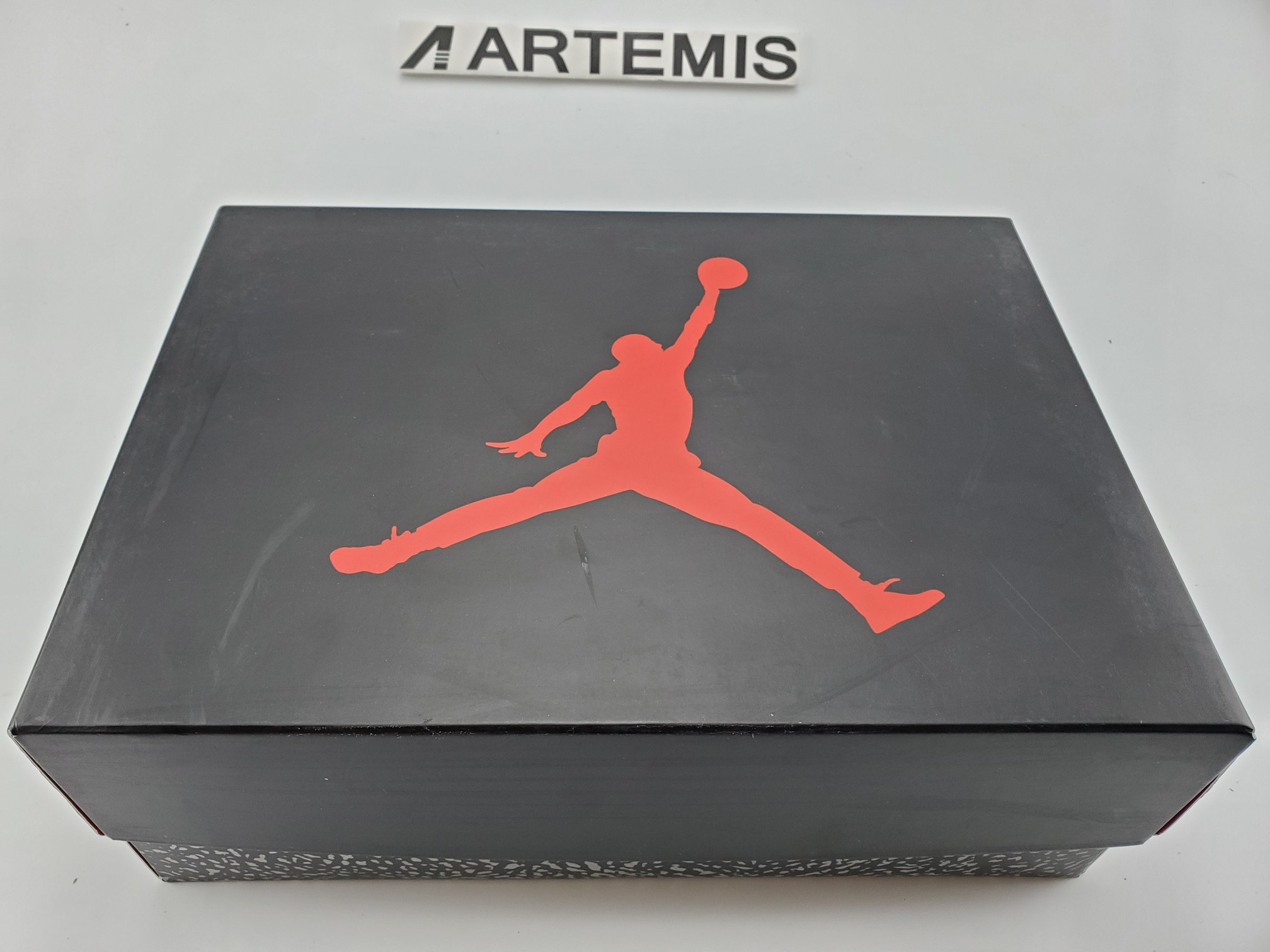 Air Jordan 3 Retro Black Cement (2018)