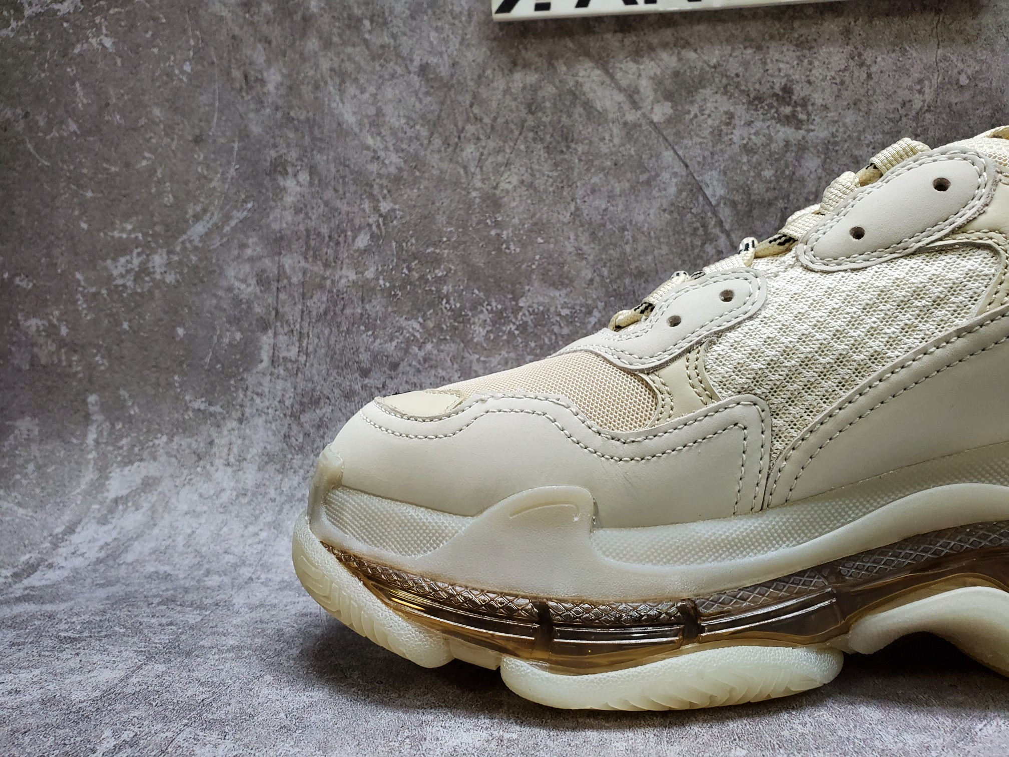 Balenciga Triple S Trainer