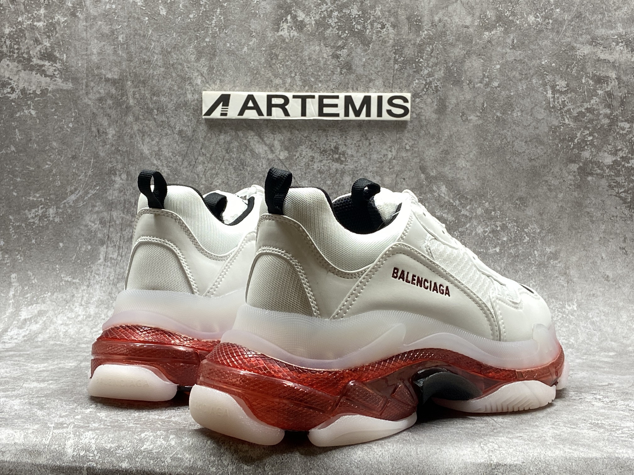 Balenciga Triple S Red