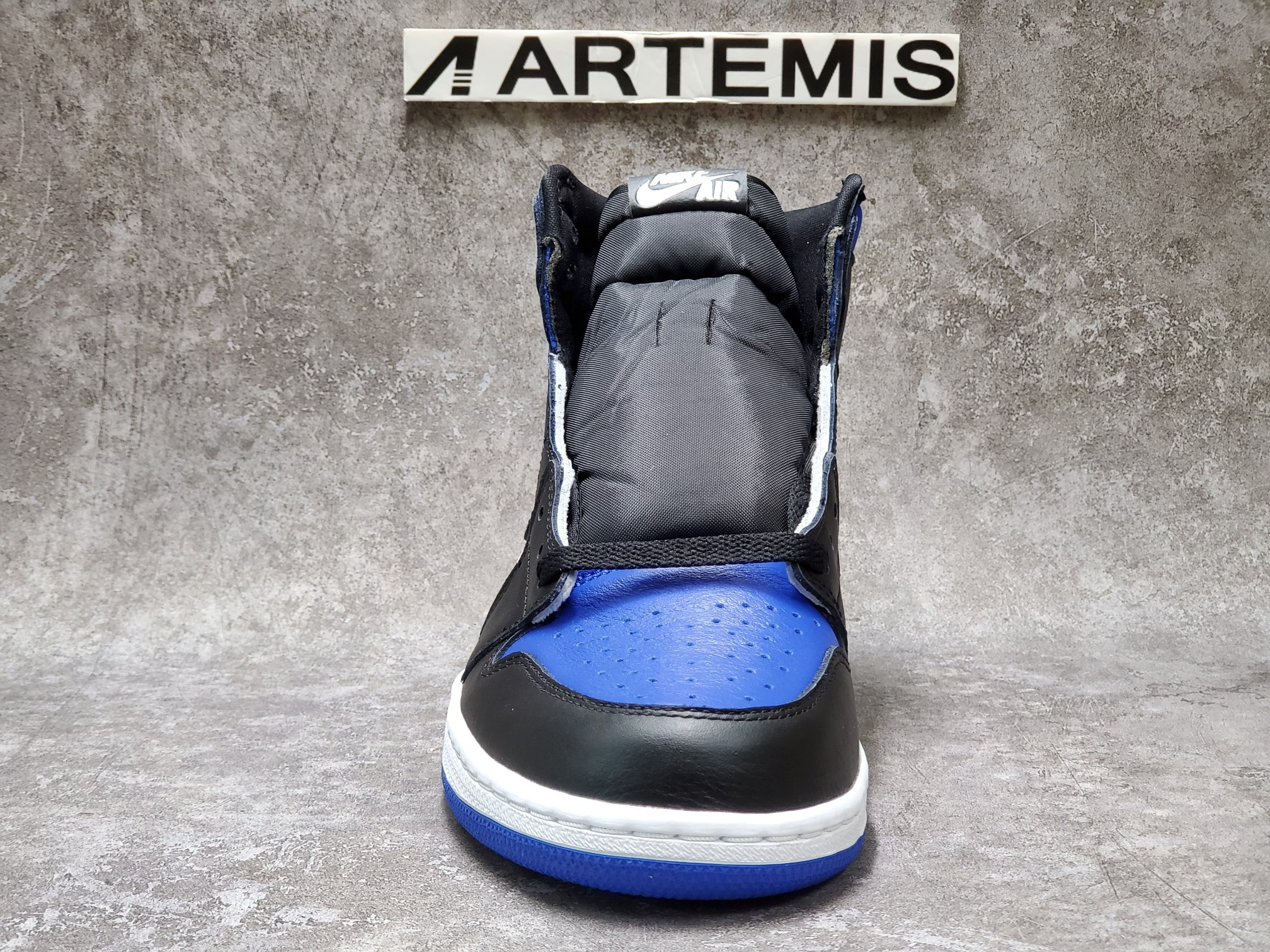 Air Jordan 1 Retro High Black Game Royal