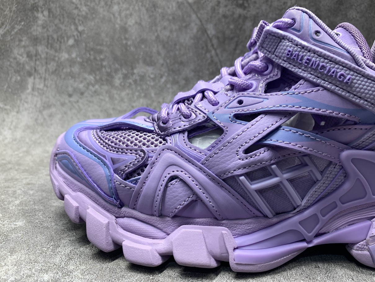 Balenciga Track 2.0 Sneaker in Lilac