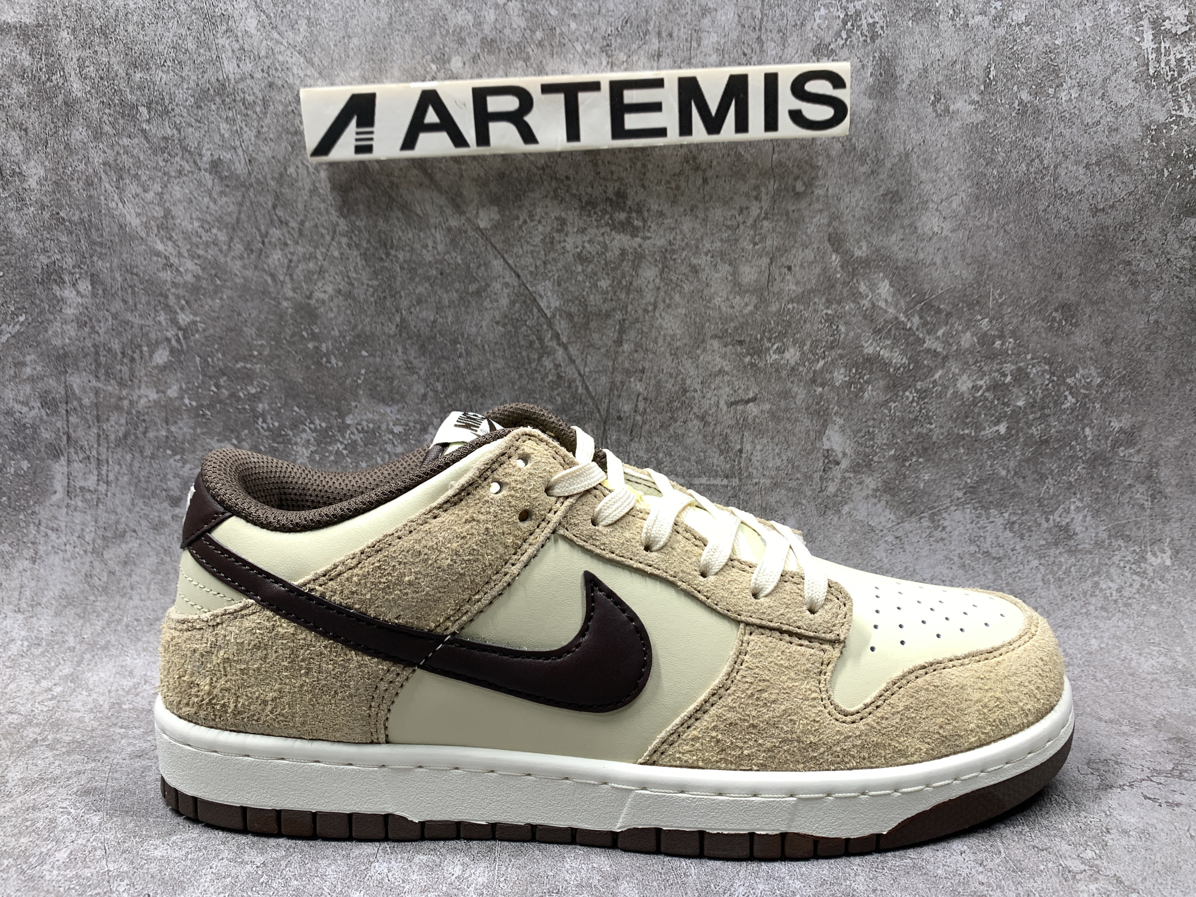 Nike Dunk Low Retro PRM Animal Pack Giraffe