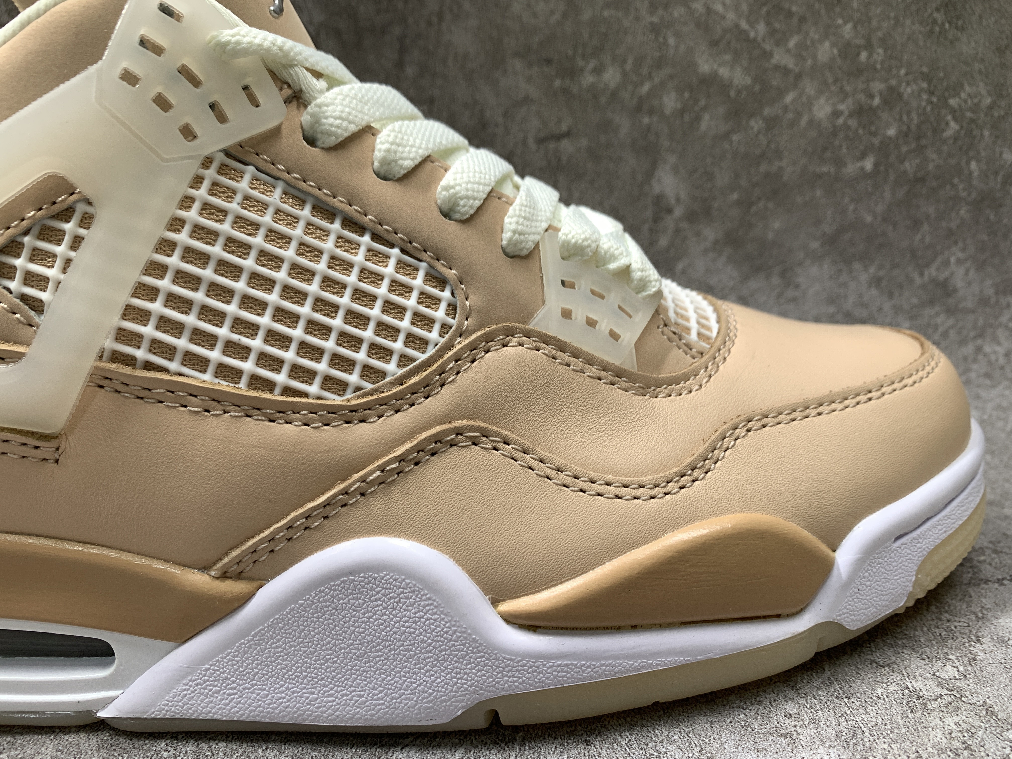 Air Jordan 4 Retro Shimmer