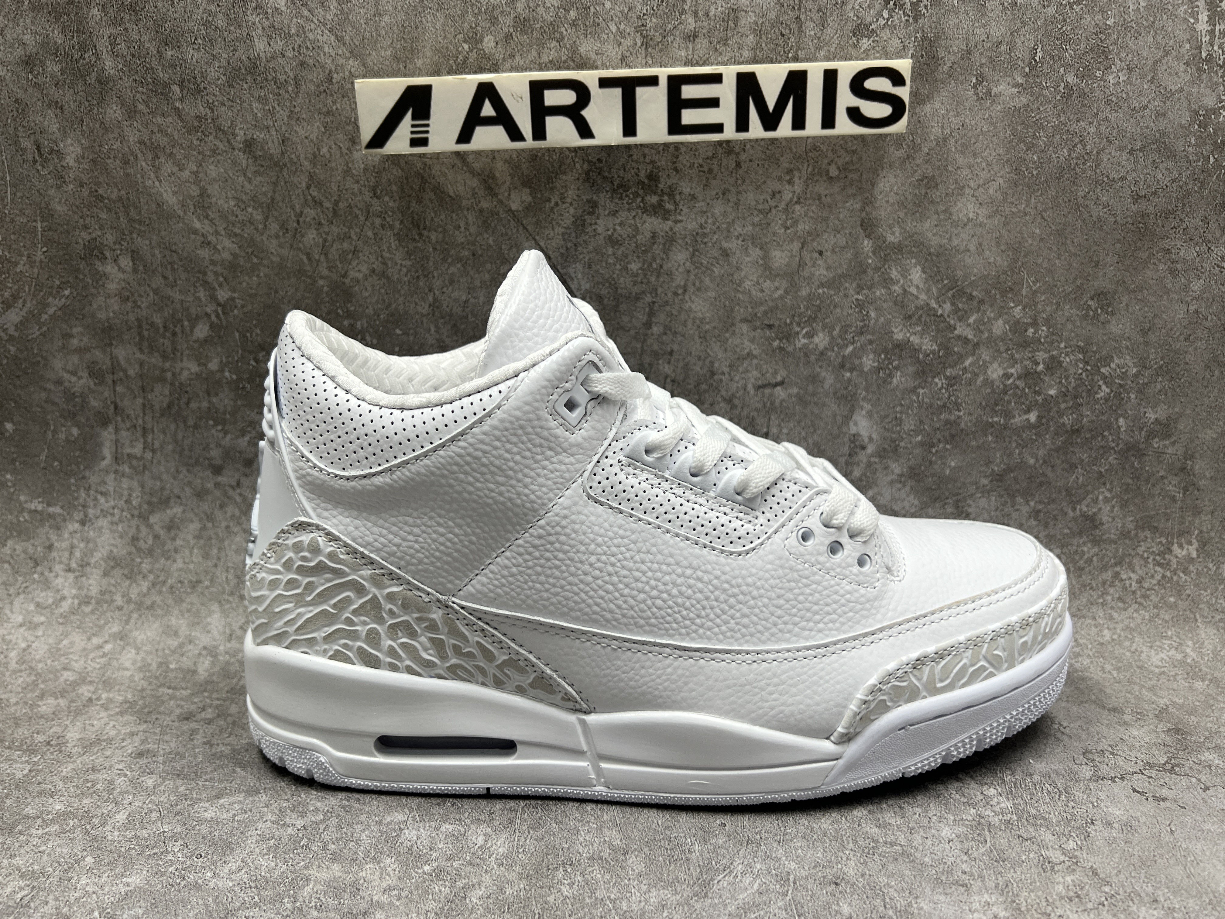 Air Jordan 3 Retro Pure White
