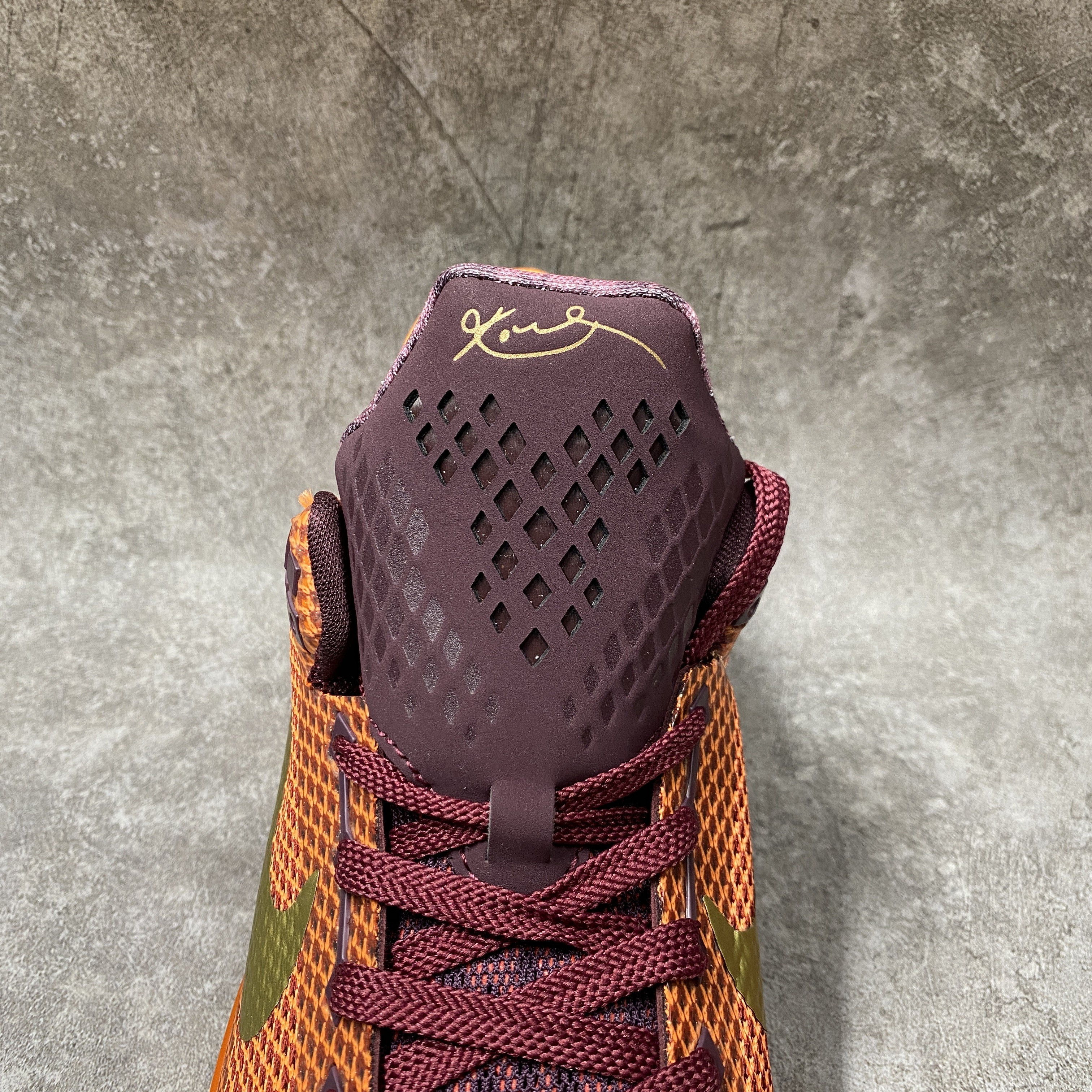 Nike Kobe 10 Silk Road