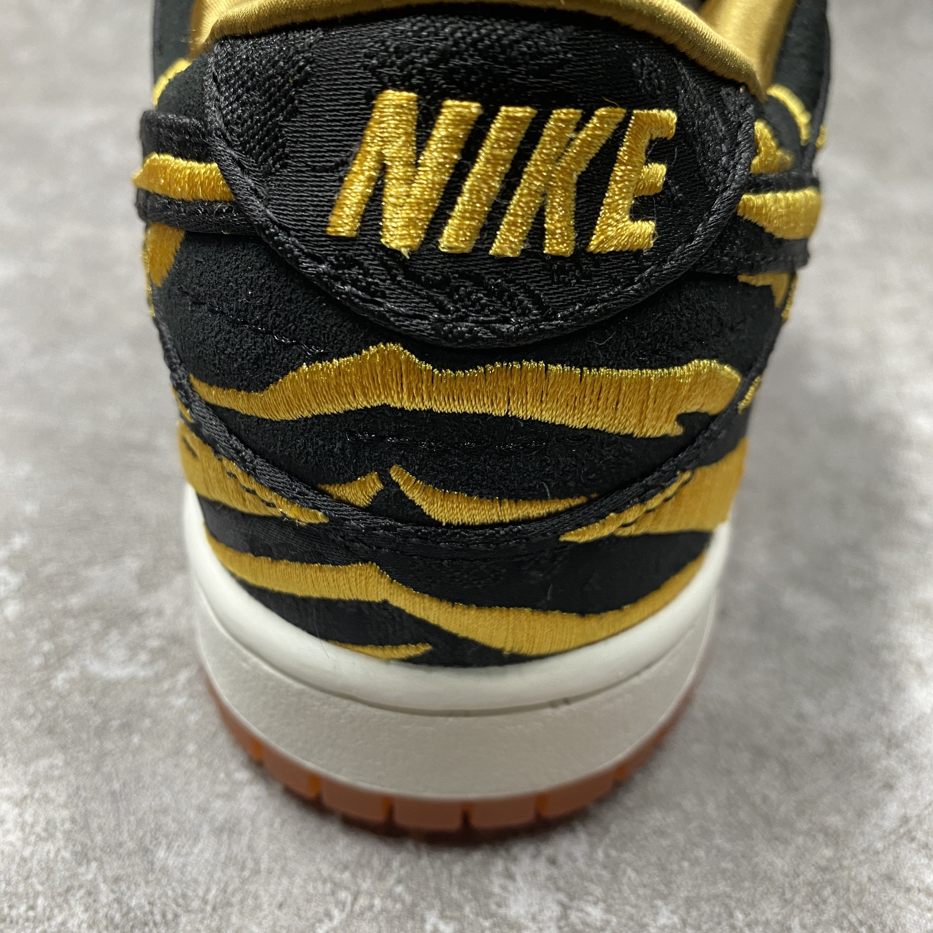 Nike Dunk Low Year of the Tiger(2022)