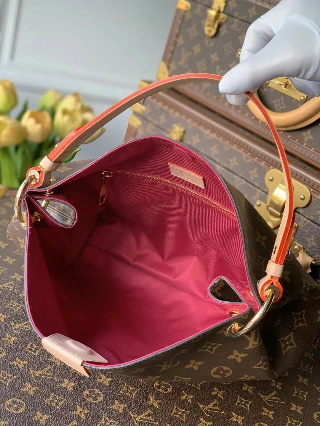 LV GRACEFUL PM M43700