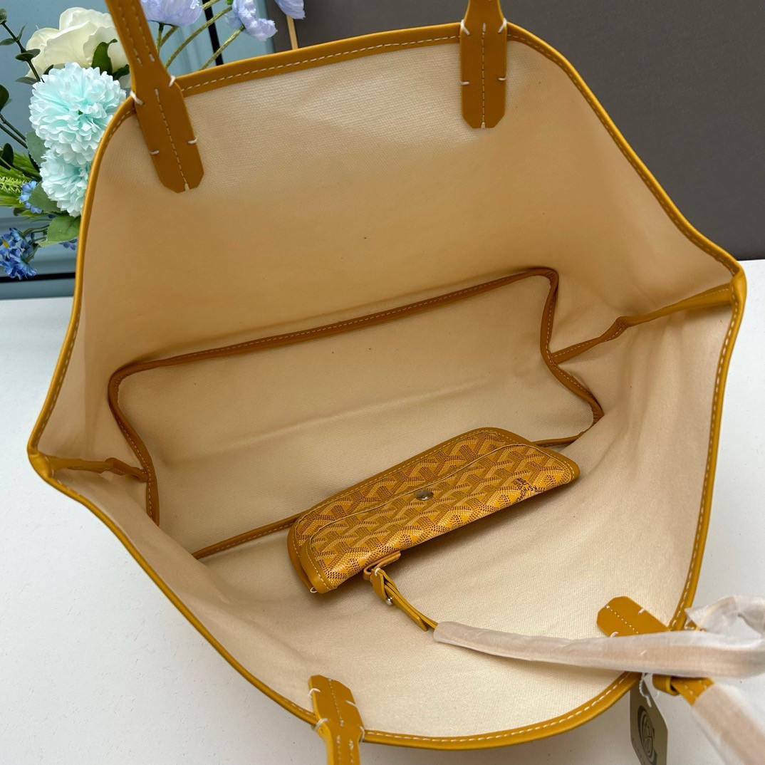 Go*ard small saint l0*is bag 28 cm x 15 cm x 34 cm