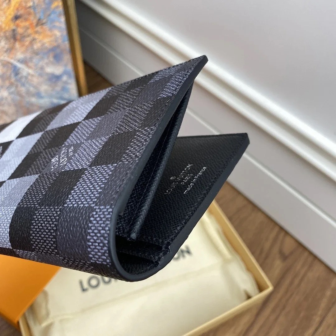 LV DAMIER GRAPHITE PIXEL WALLET N63144
