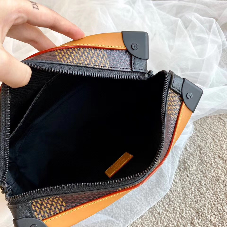 LV NIGO SOFT TRUNK N40381