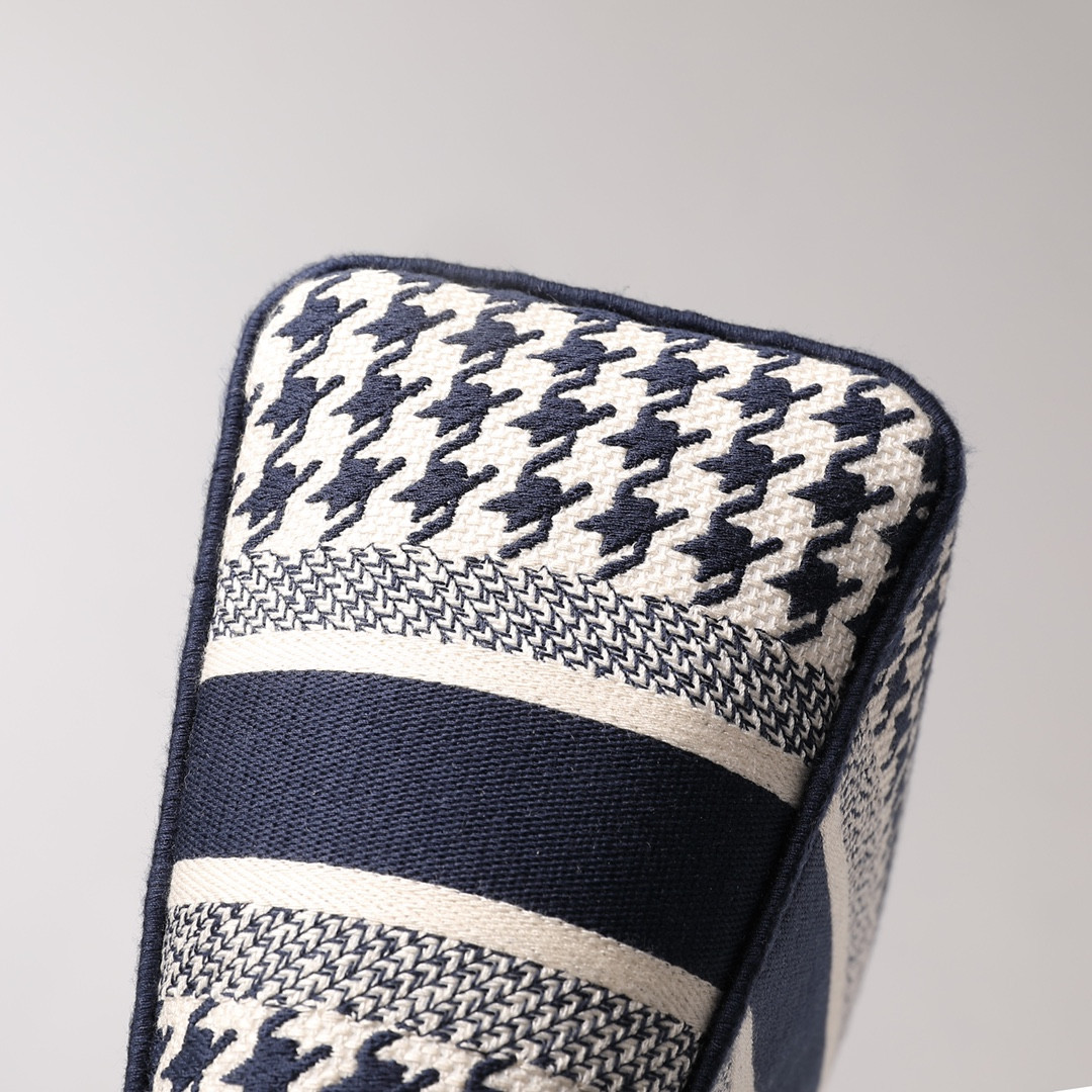 medium D*or lady d-lite bag 24 x 20 x 11 cm