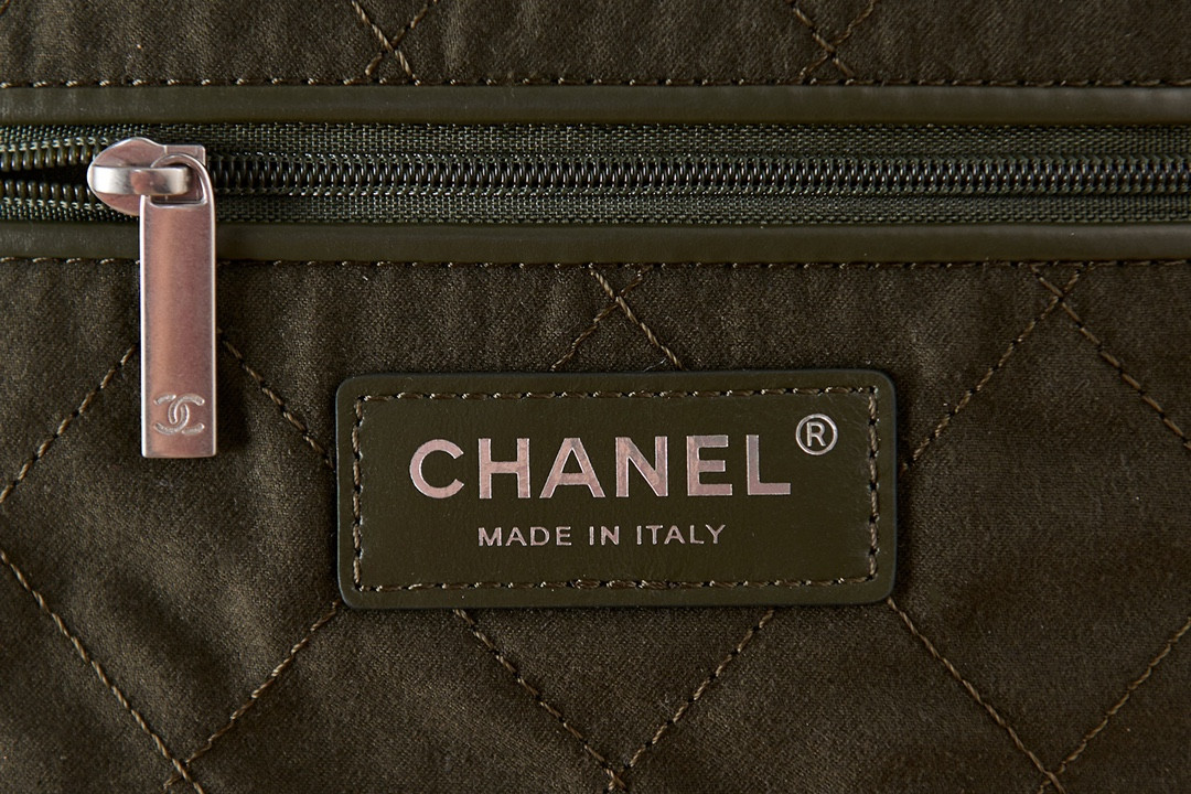 Ch*el 22 small handbag shiny calfskin & silver metal black 13.7×14.4×2.7 in