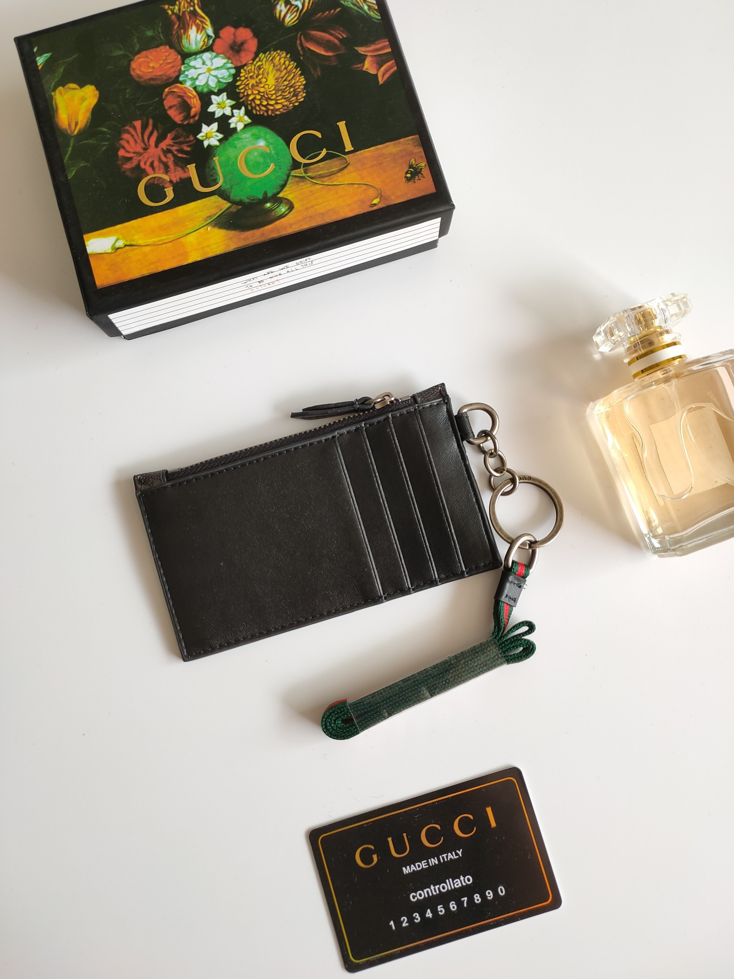 G*u*i gg card case wallet