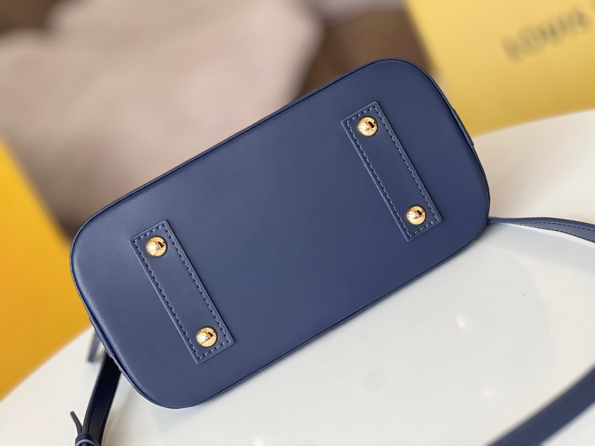 LV M23666 Alma BB 9.3 x 6.9 x 4.5 inches