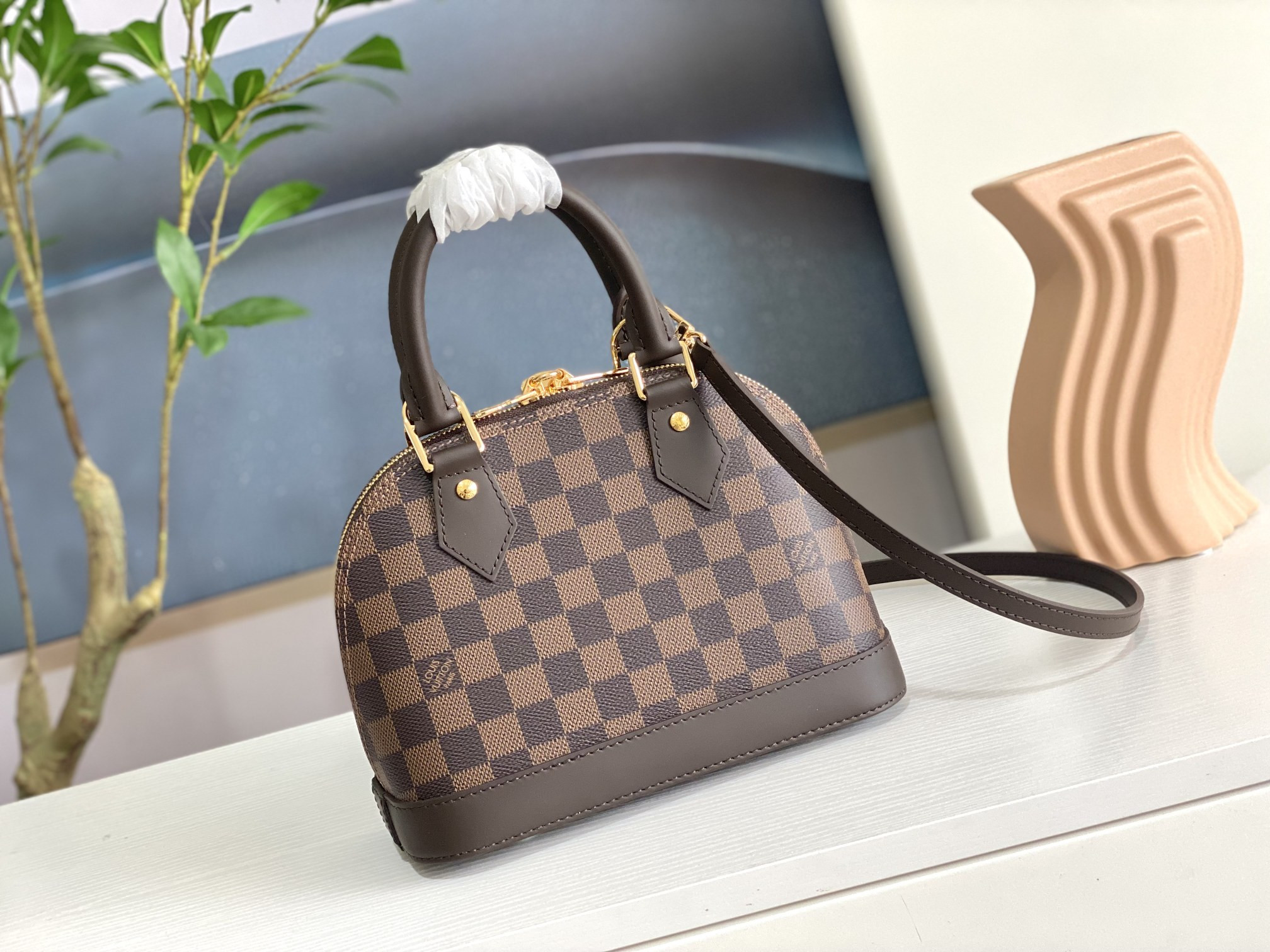 LV N41221 Alma BB 9.3 x 6.9 x 4.5 inches