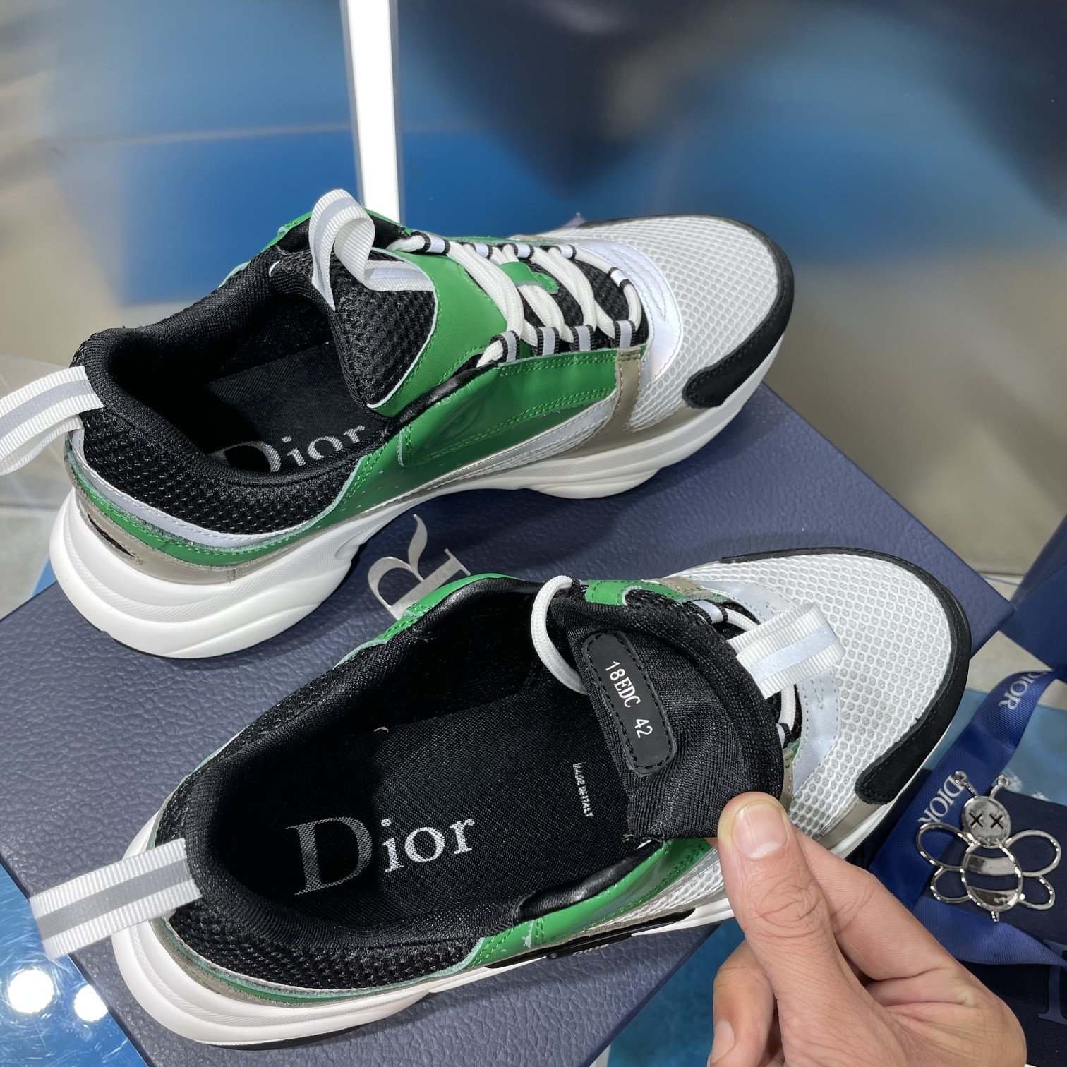 ua D*or b22 green sneaker