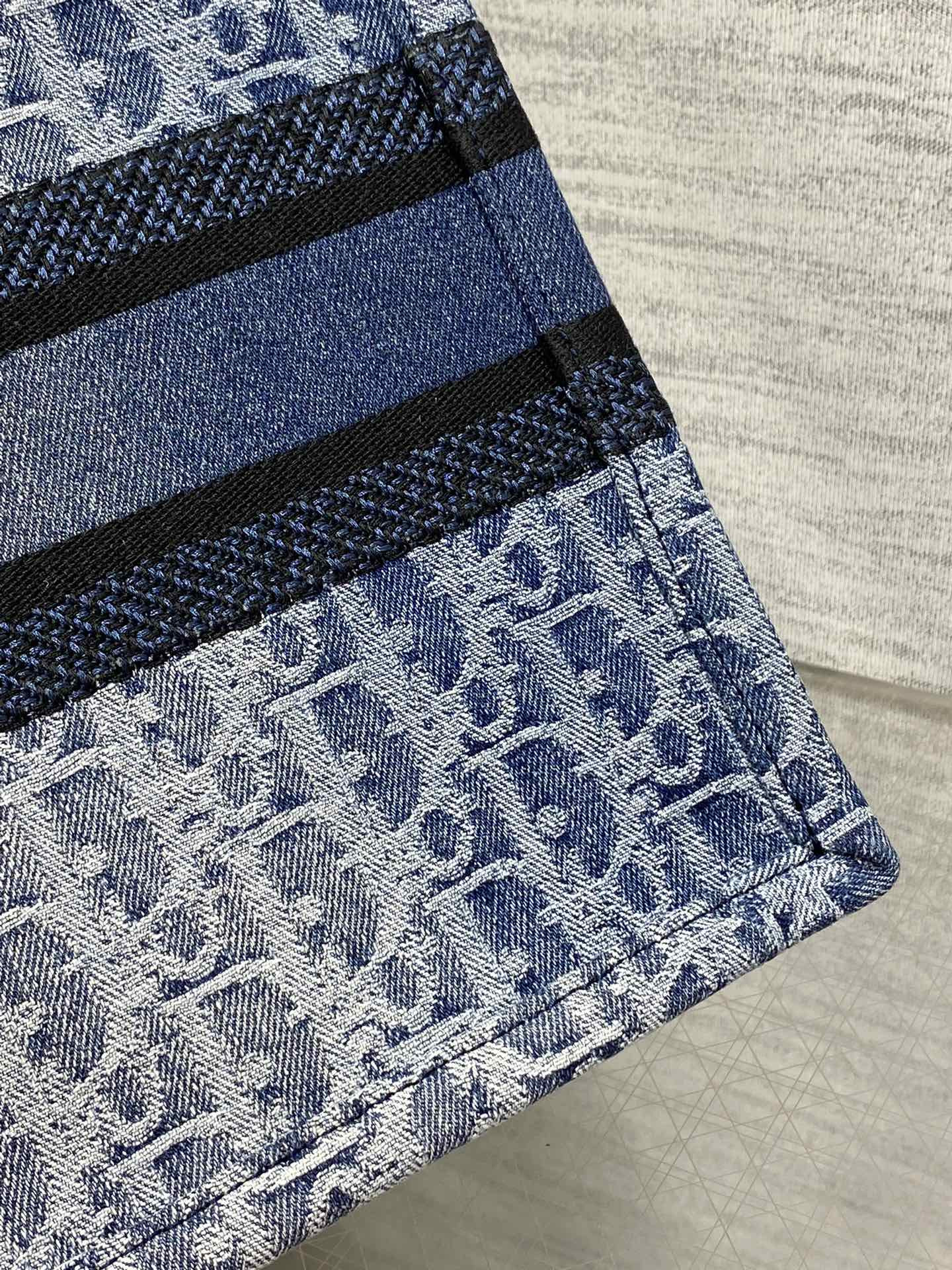 large D*or book tote blue denim D*or oblique jacquard 26x8x22cm