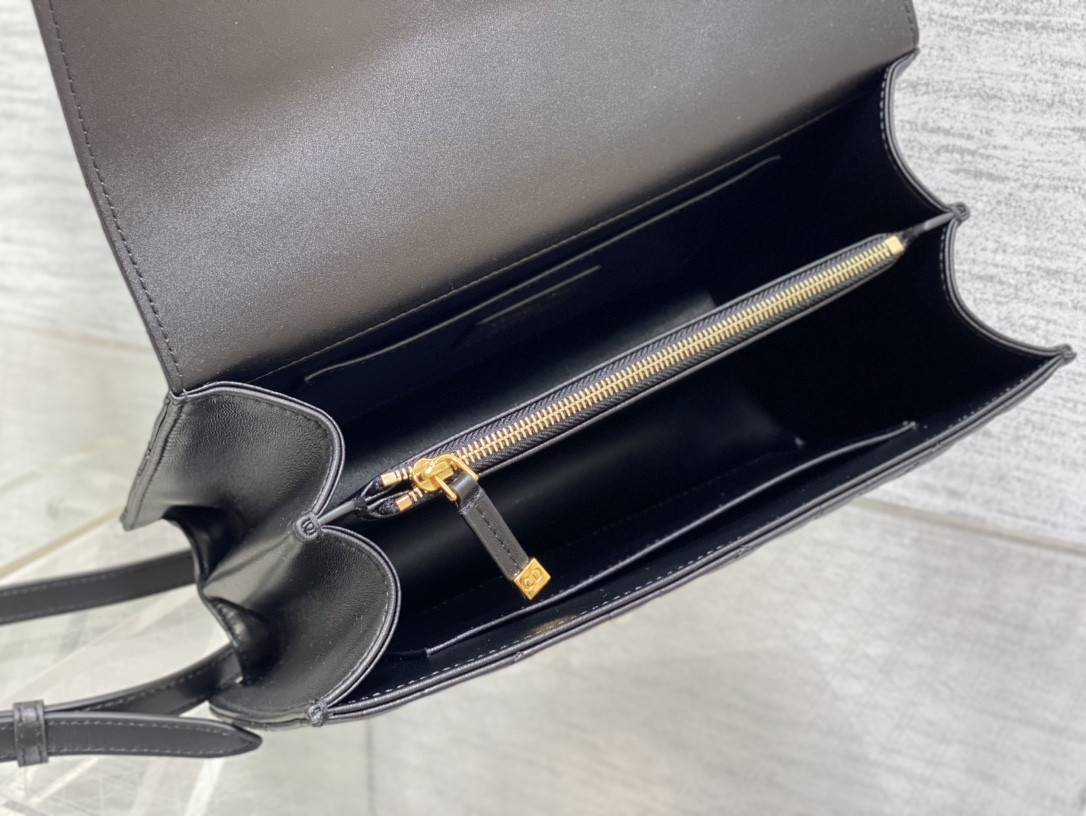 D*or medium D*or ange bag black macrocannage calfskin 26 x 17 x 9 cm