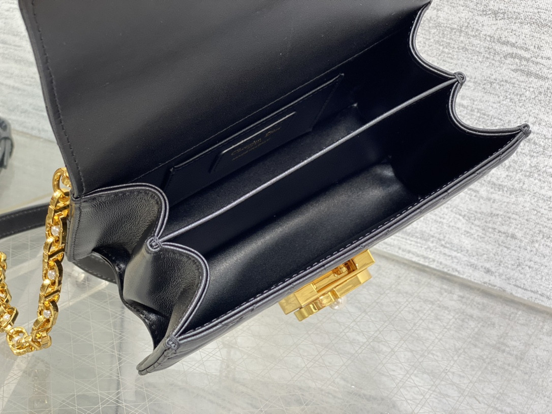 D*or small D*or ange bag black macrocannage calfskin 20 x 12 x 5 cm