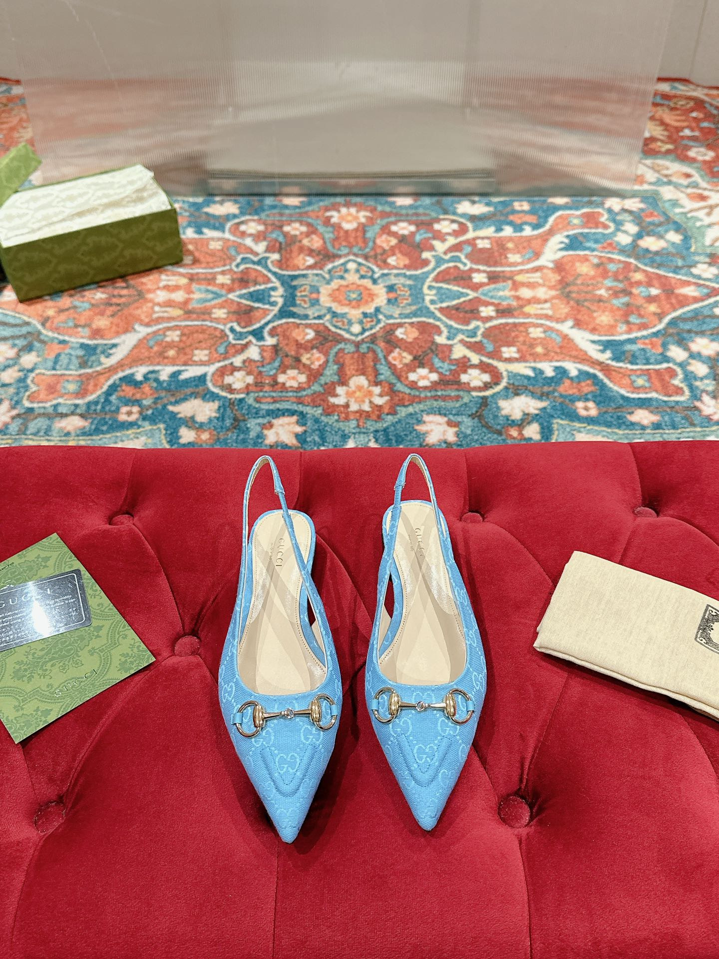 ua G*u*i horsebit slingback flat