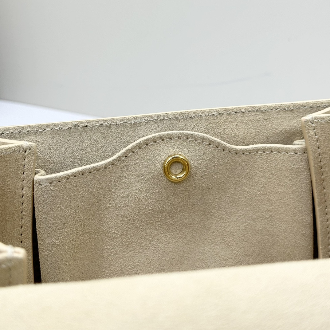 L**o p*ana mini ghiera bag 18x13x7 cm