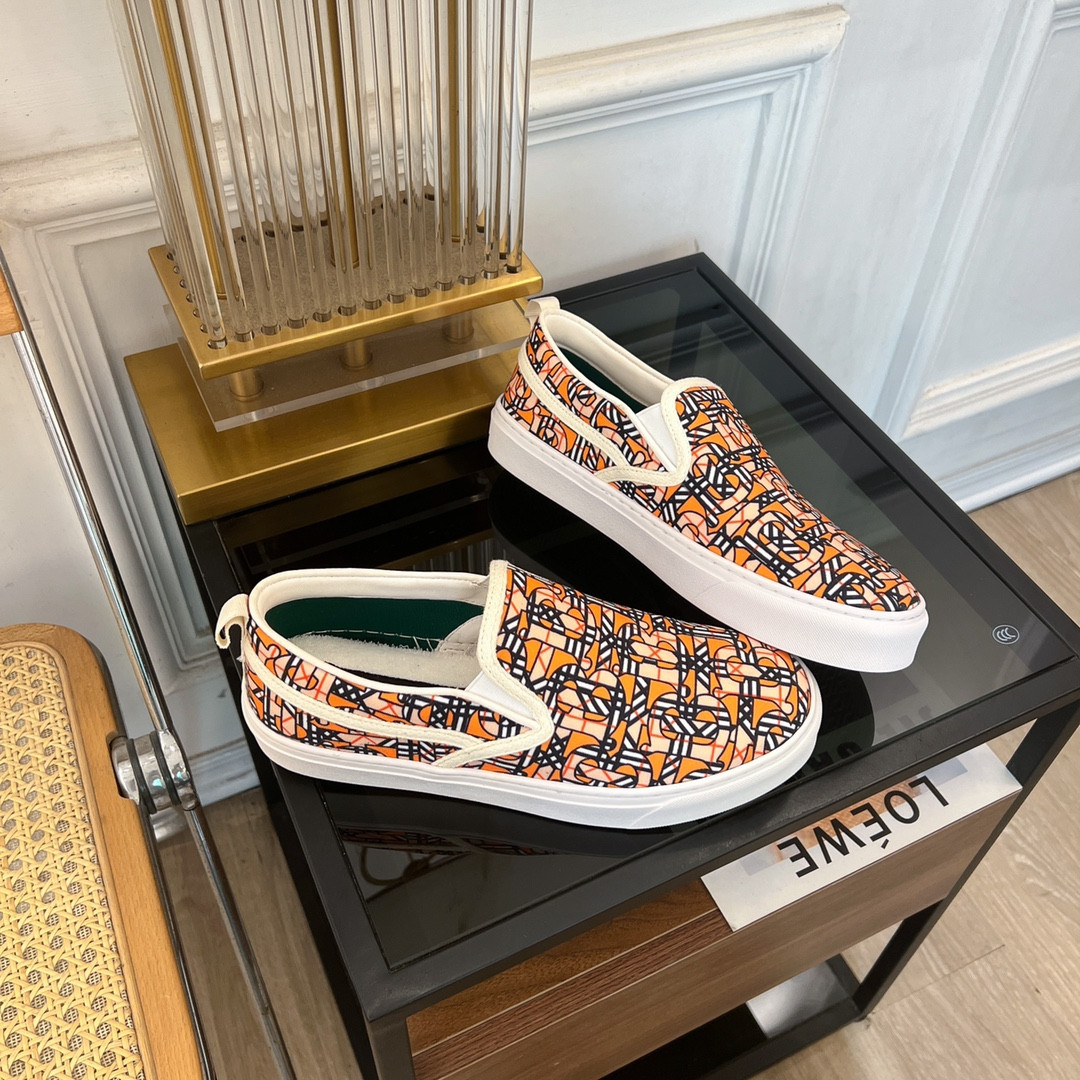 ua B**rry slip on sneakers