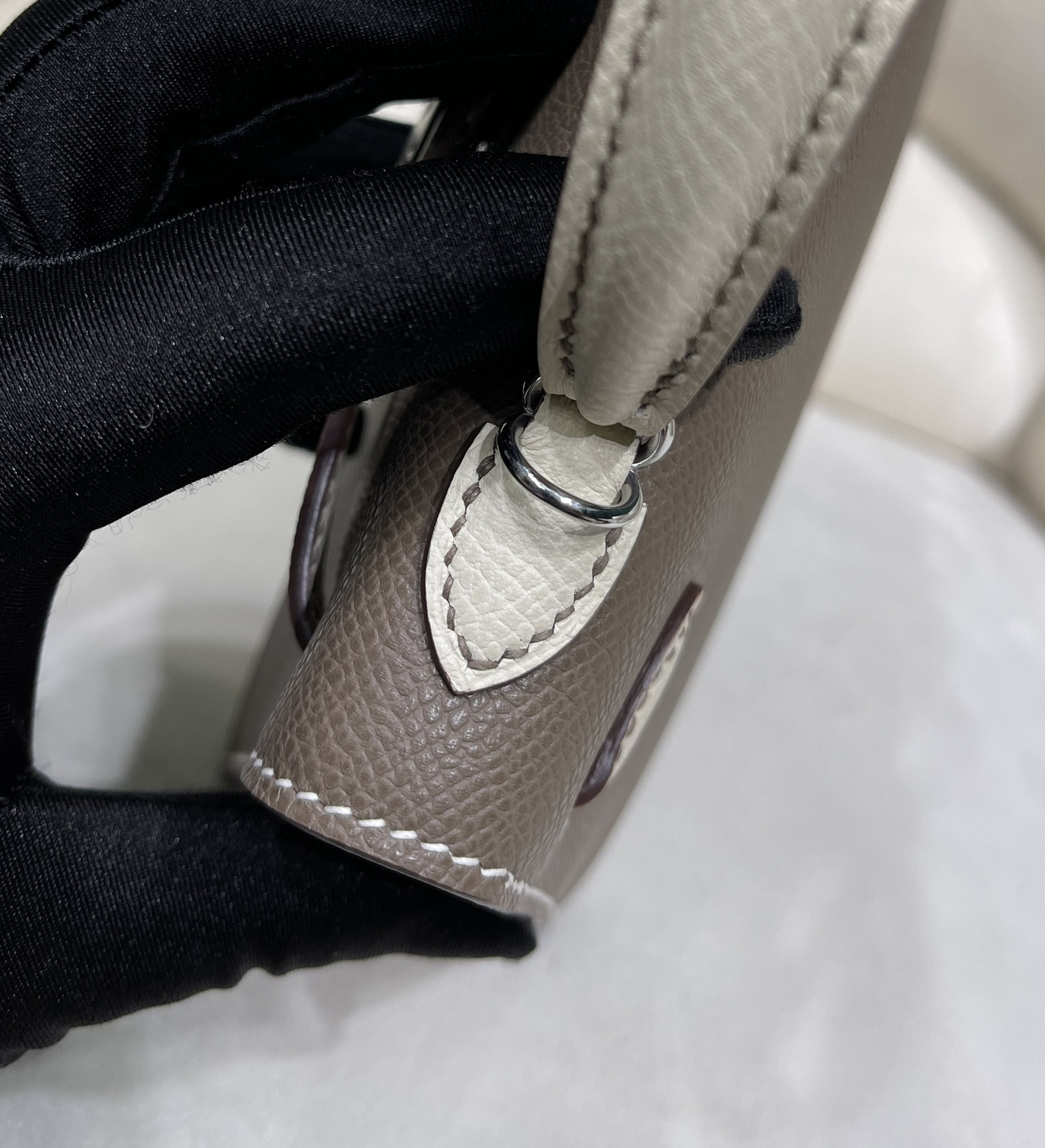 Hermès Mini Kelly 19 19×6×12CM